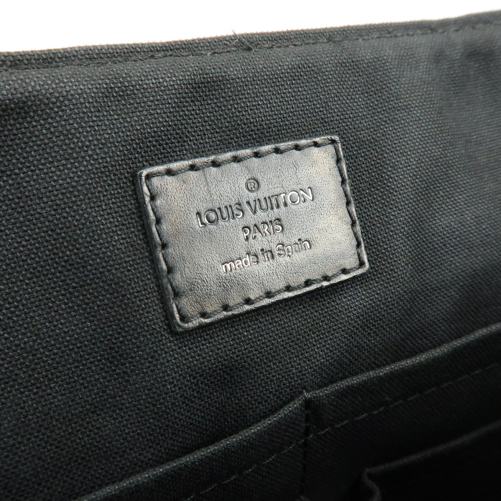 Louis Vuitton Damier Graphite District PM Shoulder Bag Noir N41260