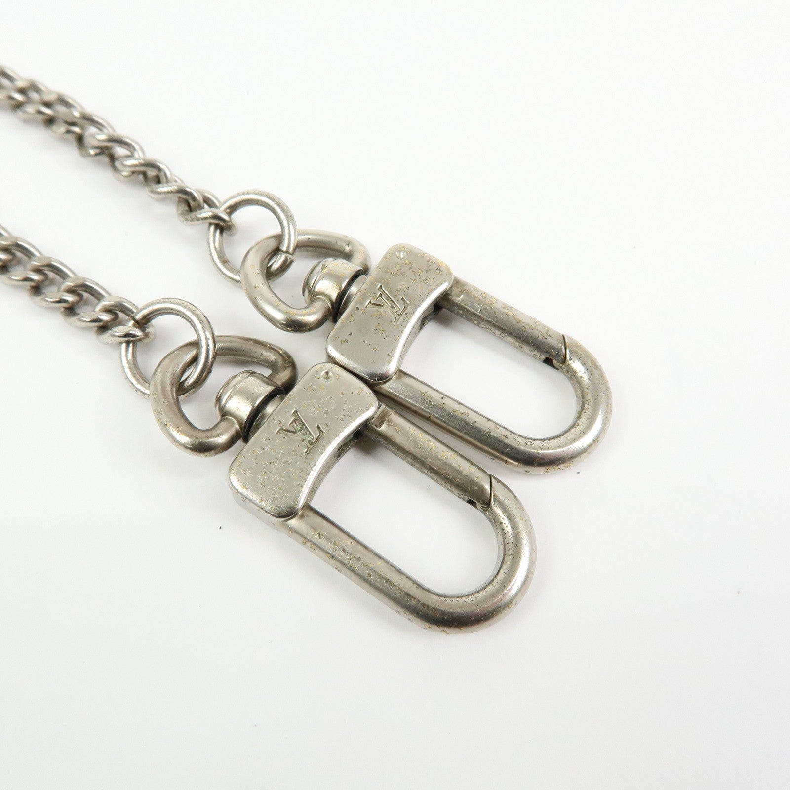 Louis Vuitton Metal Key Chain for Taiga Portefeuille Accordion