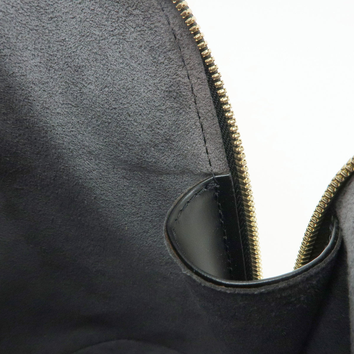 Louis Vuitton Epi Alma Leather Hand Bag Noir Black M52142