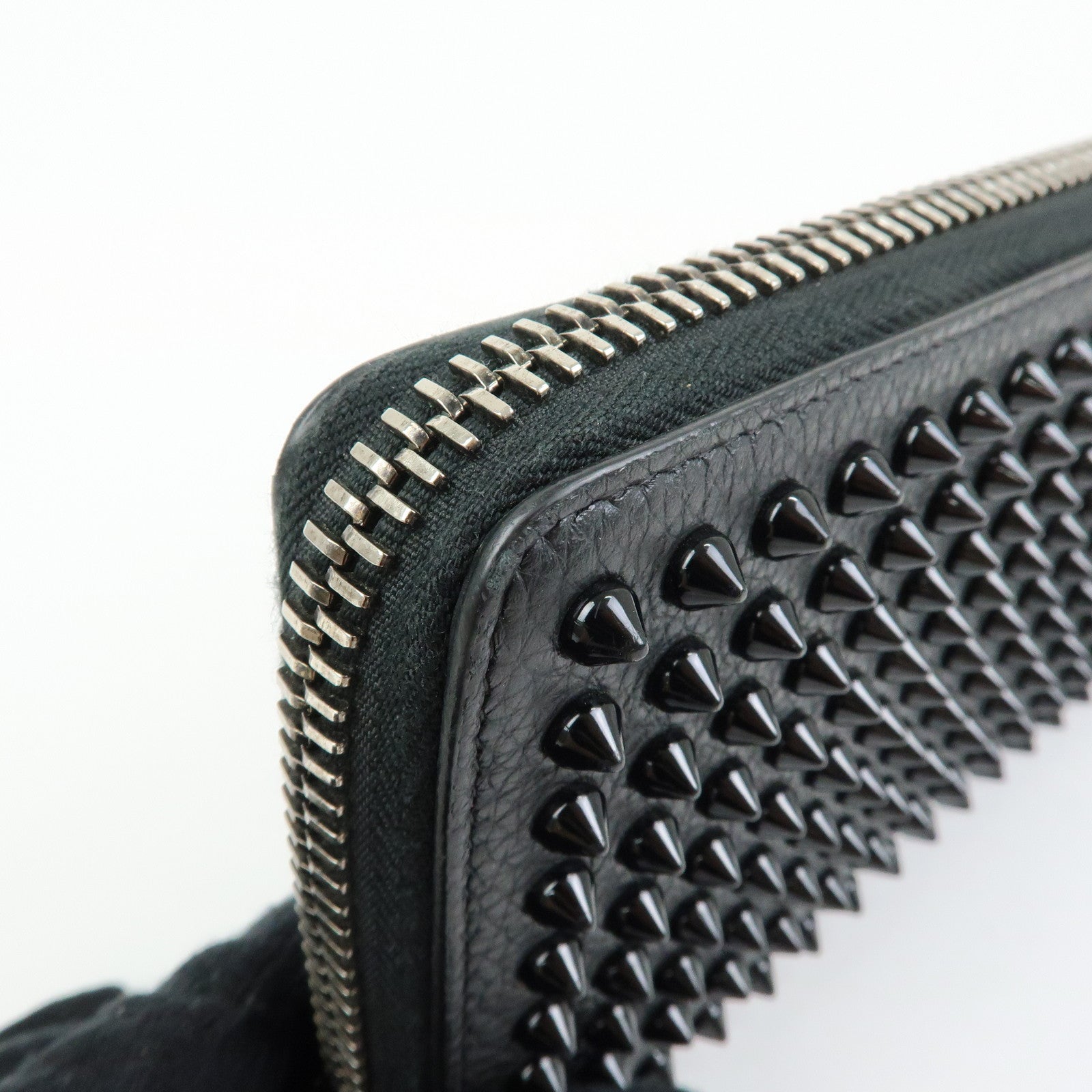 Christian Louboutin Studs Leather Round Zippy Long Wallet Black