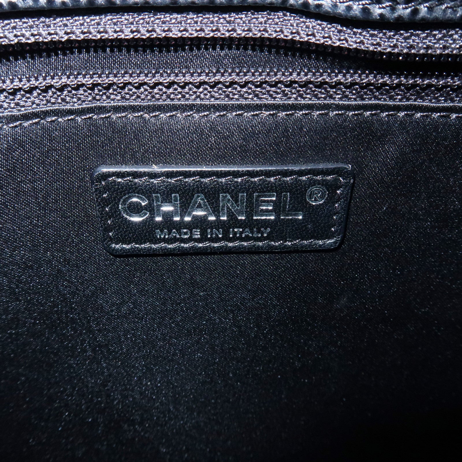CHANEL Matelasse COCO Mark Caviarskin Shoulder Bag Black A50995