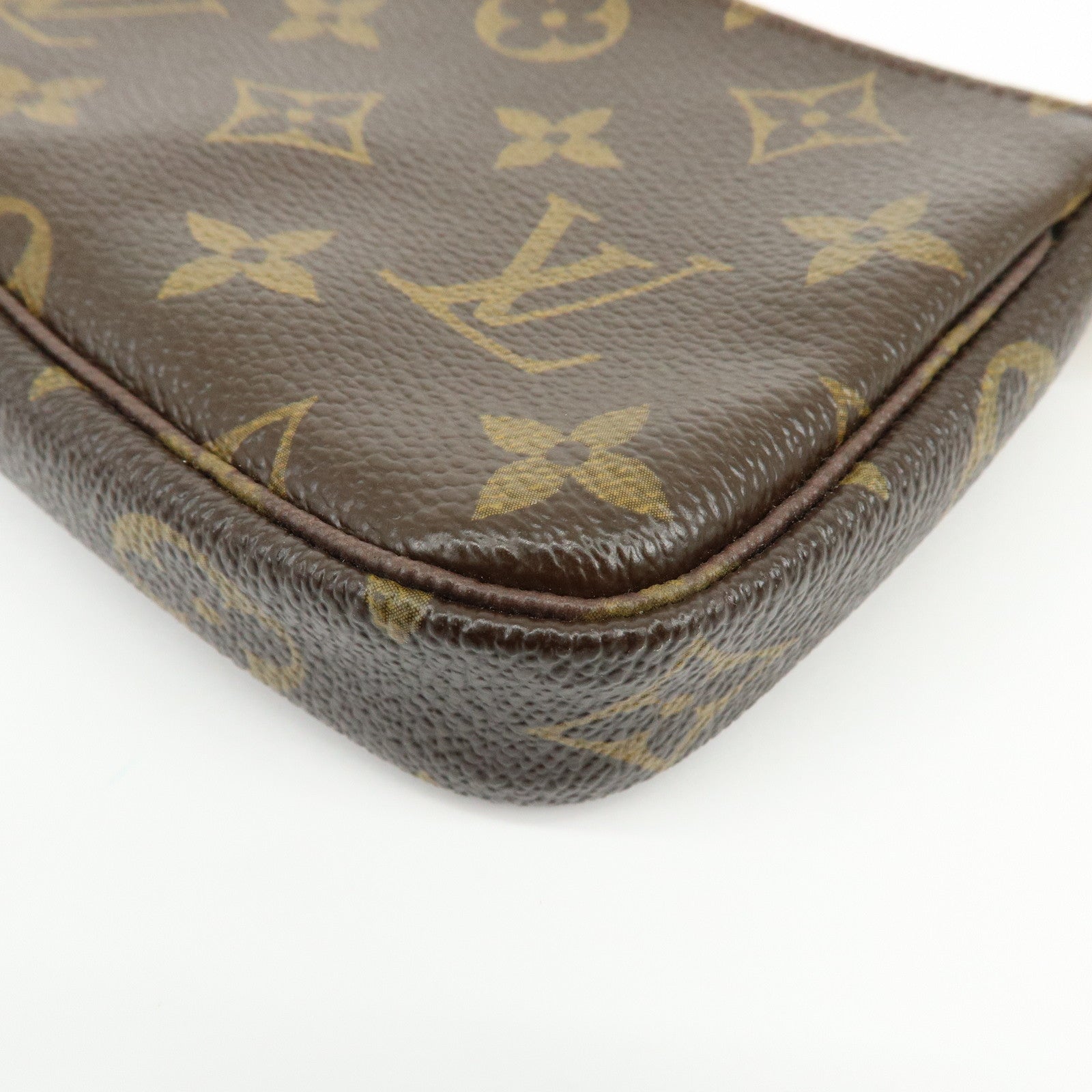 Louis Vuitton Monogram T&B Mini Pochette Accessoires Hand Bag M60153