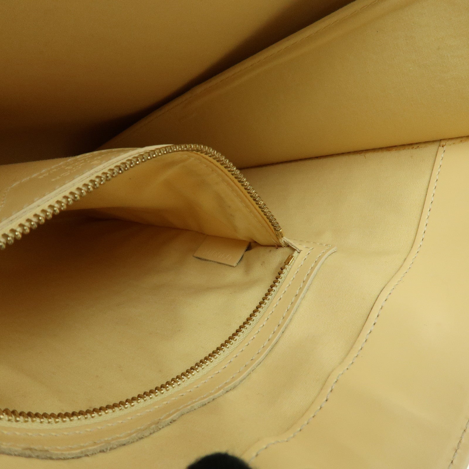 Louis Vuitton Epi Leather Saint Tropez Shoulder Tote Bag Vanilla
