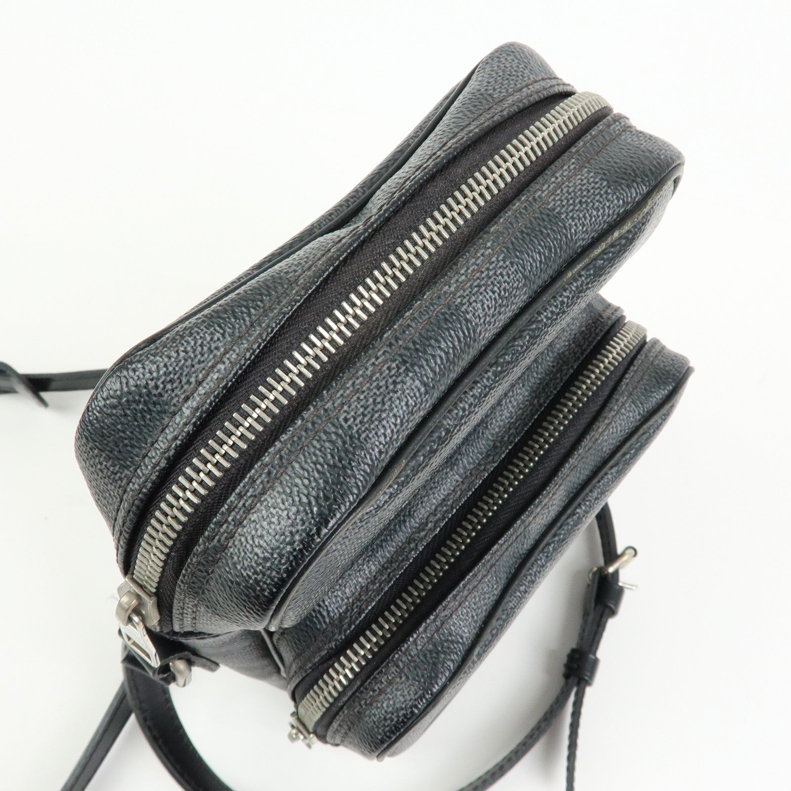 Louis Vuitton Damier Graphite Rem Shoulder Bag Black N41446