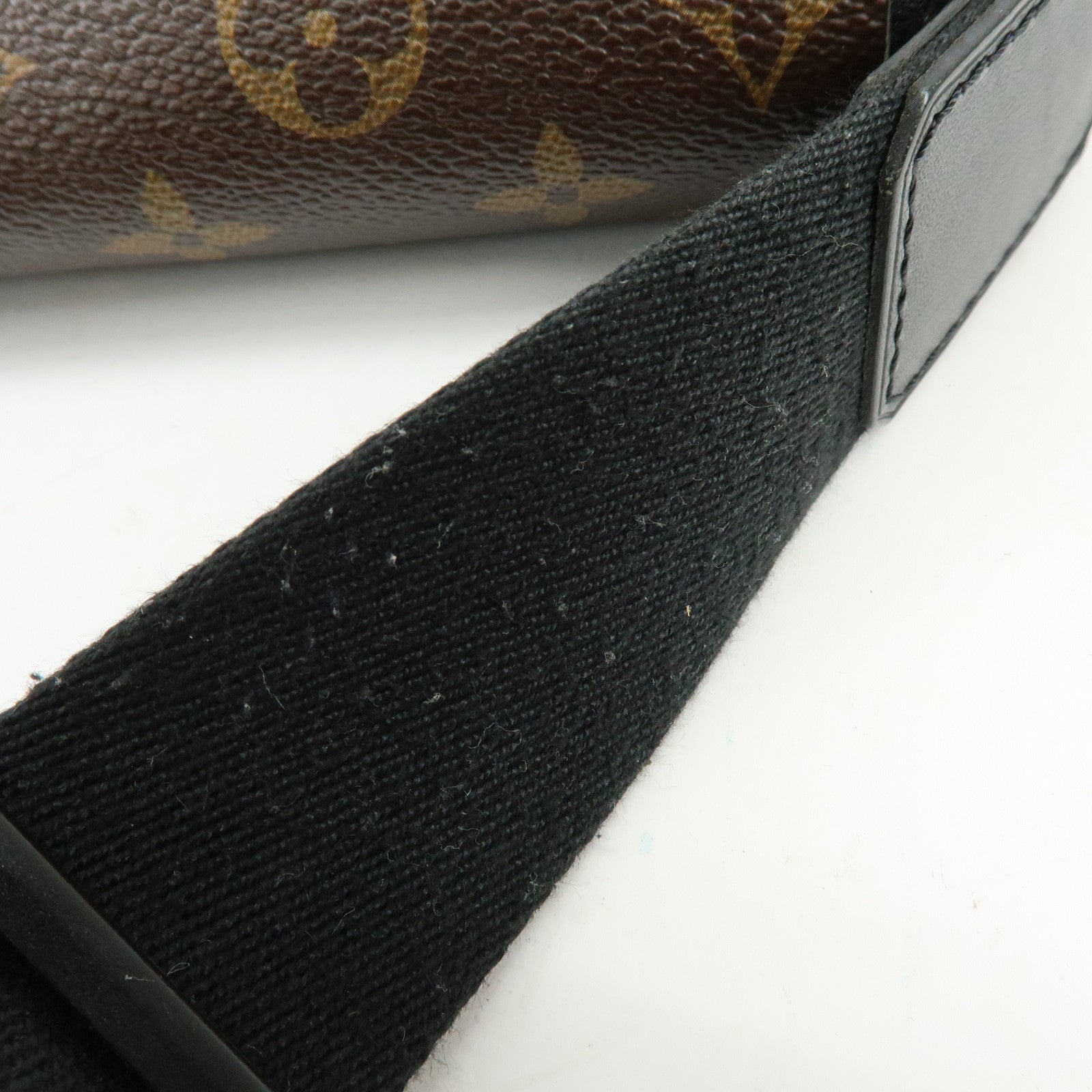 Louis Vuitton Macassar Bass MM Shoulder Bag Crossbody Bag Brown M56715
