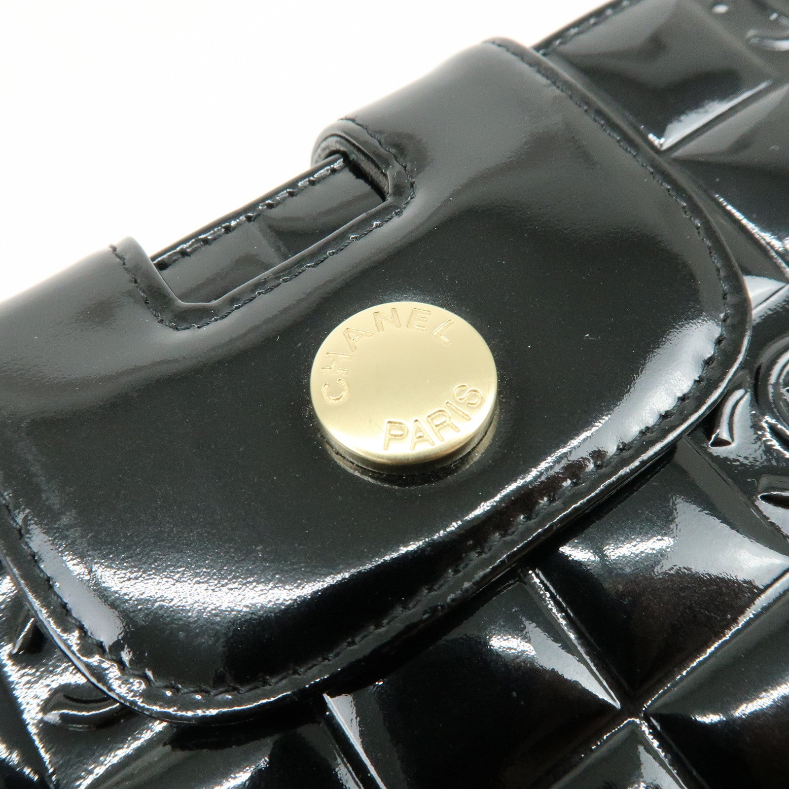 CHANEL COCO Mark Chocolate Bar Patent Leather Long Wallet Black