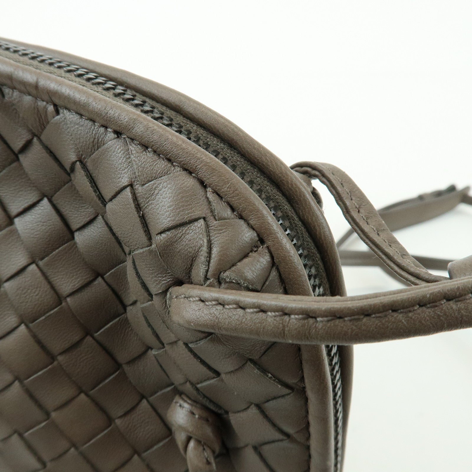 BOTTEGA VENETA Intrecciato Nodini Leather Shoulder Bag Brown