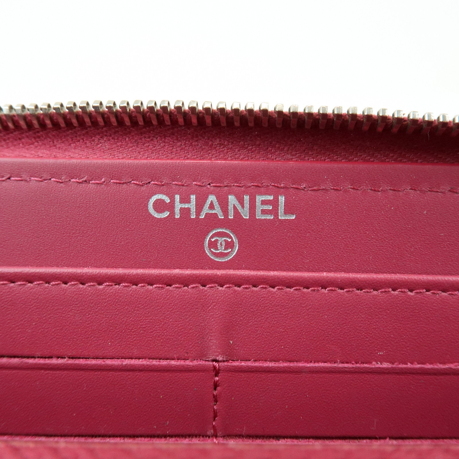 CHANEL Matelasse Patent Leather Zippy Long Wallet Pink