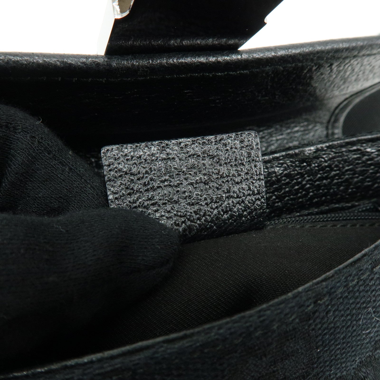 GUCCI GG Canvas Leather Waist Pouch Body Bag Black 131236