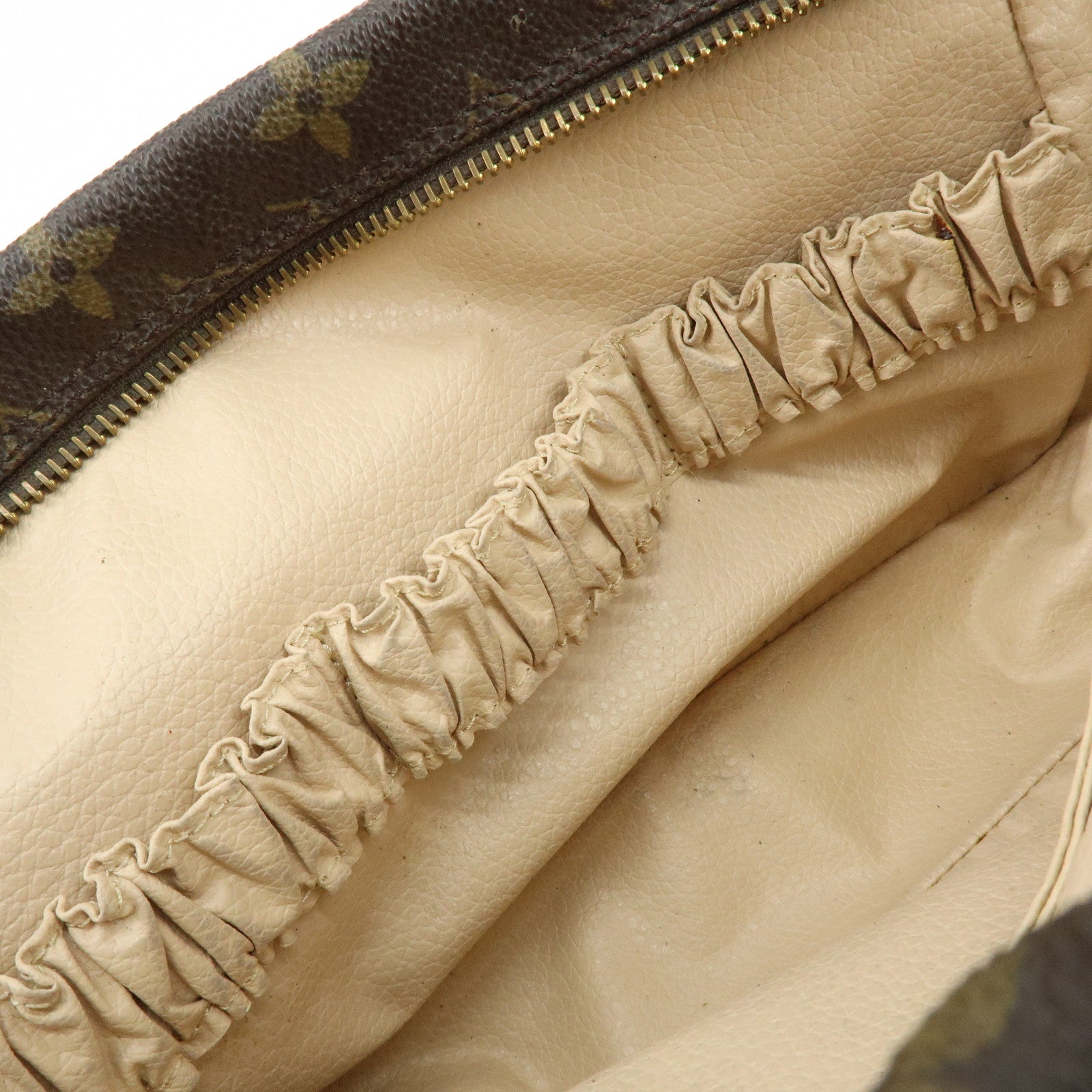 Louis Vuitton Monogram Trousse Toilette 23 Pouch M47524