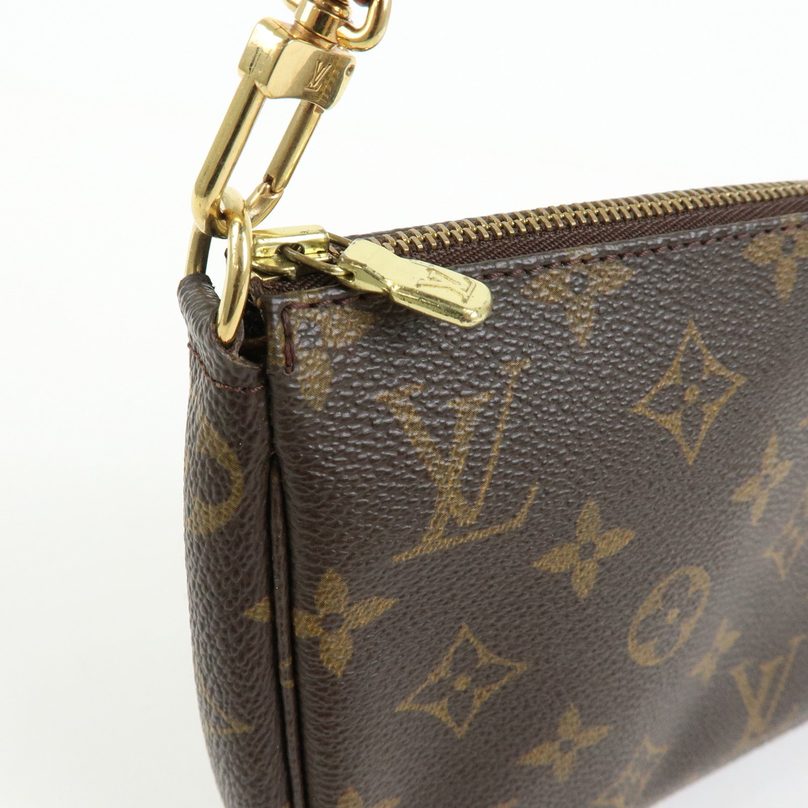 Louis Vuitton Monogram Pochette Accessoires Hand Bag Brown M51980