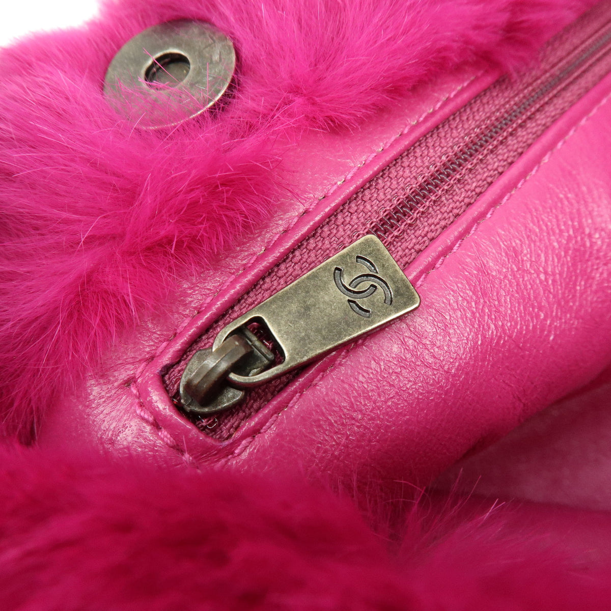 CHANEL COCO Mark Lapin Fur Leather Chain Shoulder Bag Magenta