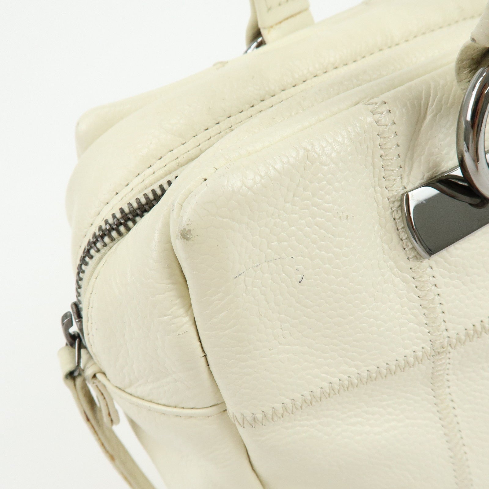 CHANEL Chocolate Bar Caviarskin Shoulder Bag Hand Bag White A26135