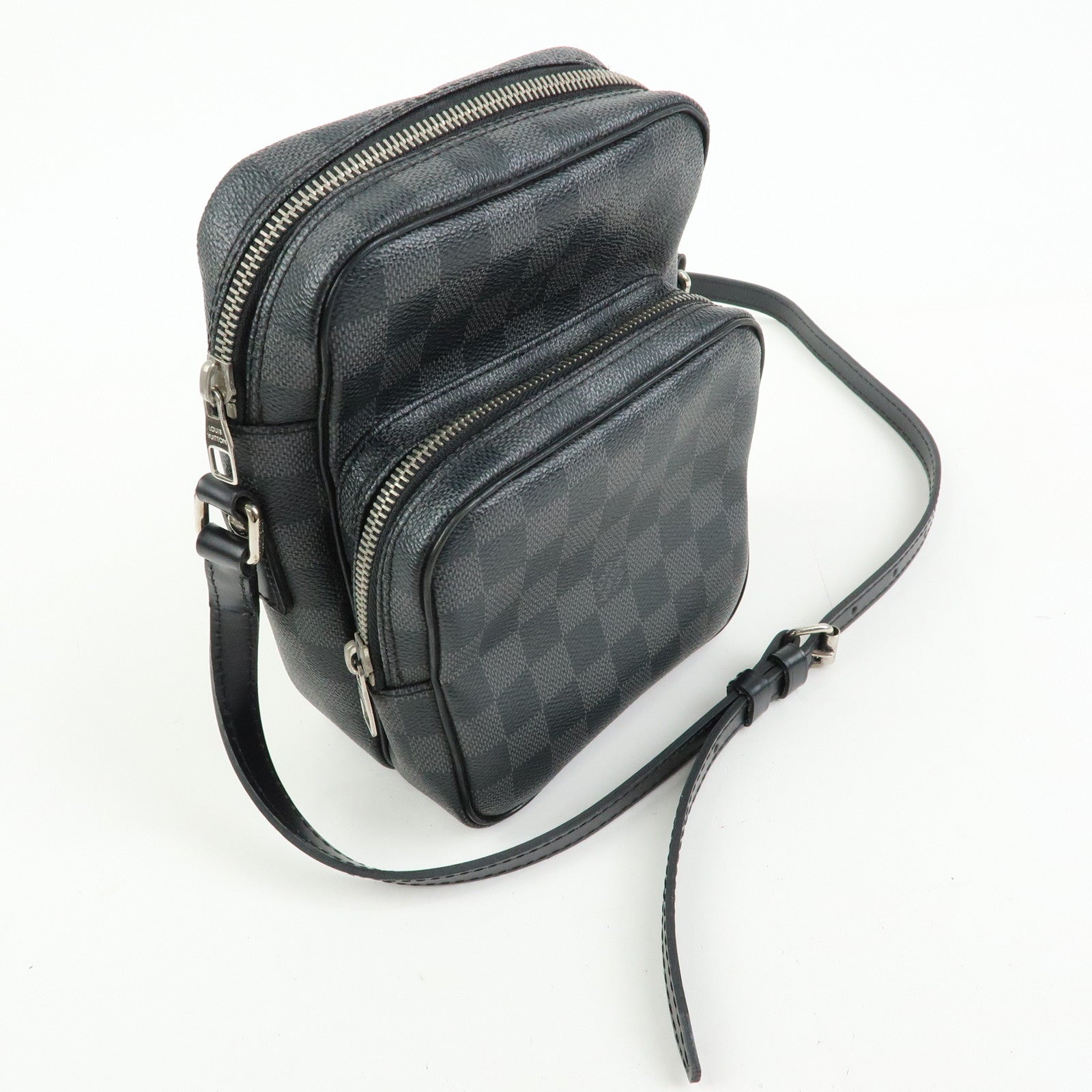 Louis Vuitton Damier Graphite Rem Shoulder Bag Black N41446