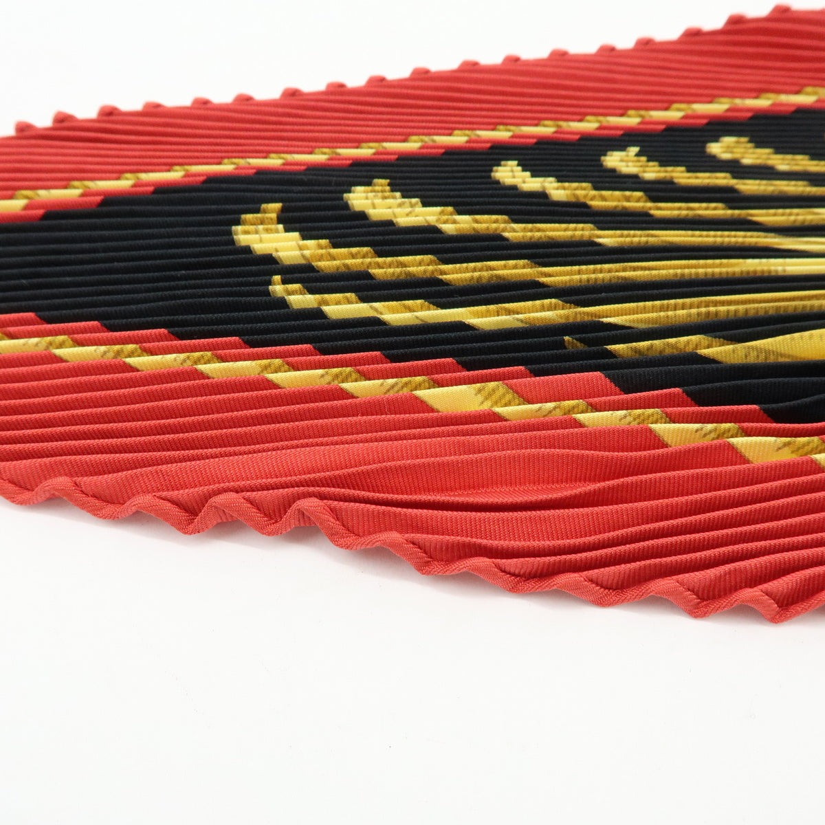 HERMES Pleated Carre 90 Silk 100% Scarf Tigre Royal Black Red Gold