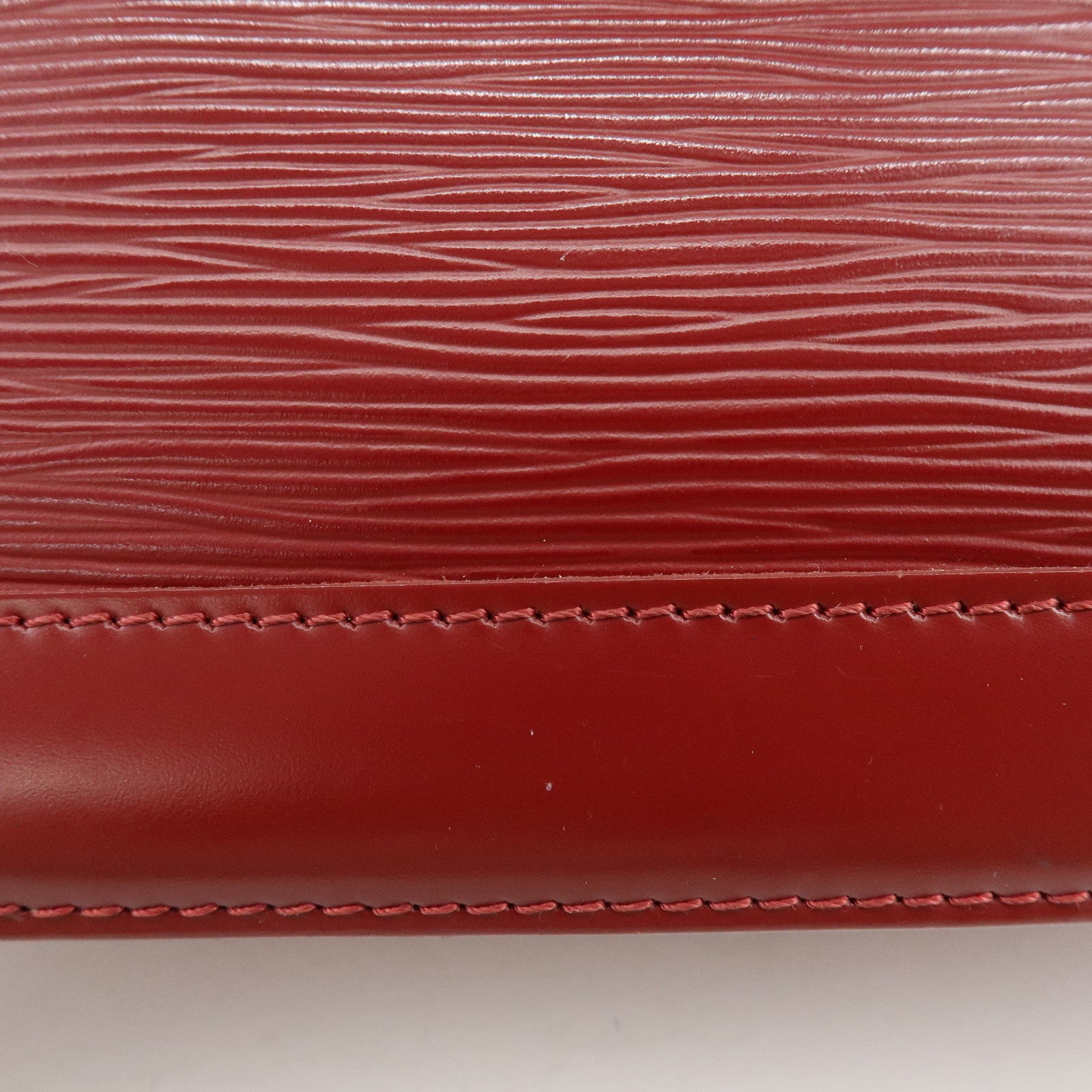 Louis Vuitton Epi Alma PM Leather Hand Bag Carmine Red M4058E