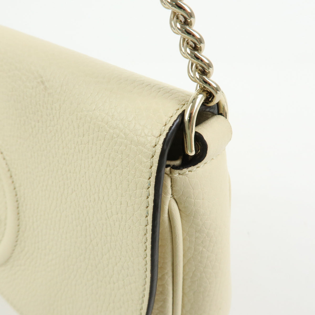 GUCCI SOHO Interlocking G Leather Chain Shoulder Bag White 536224