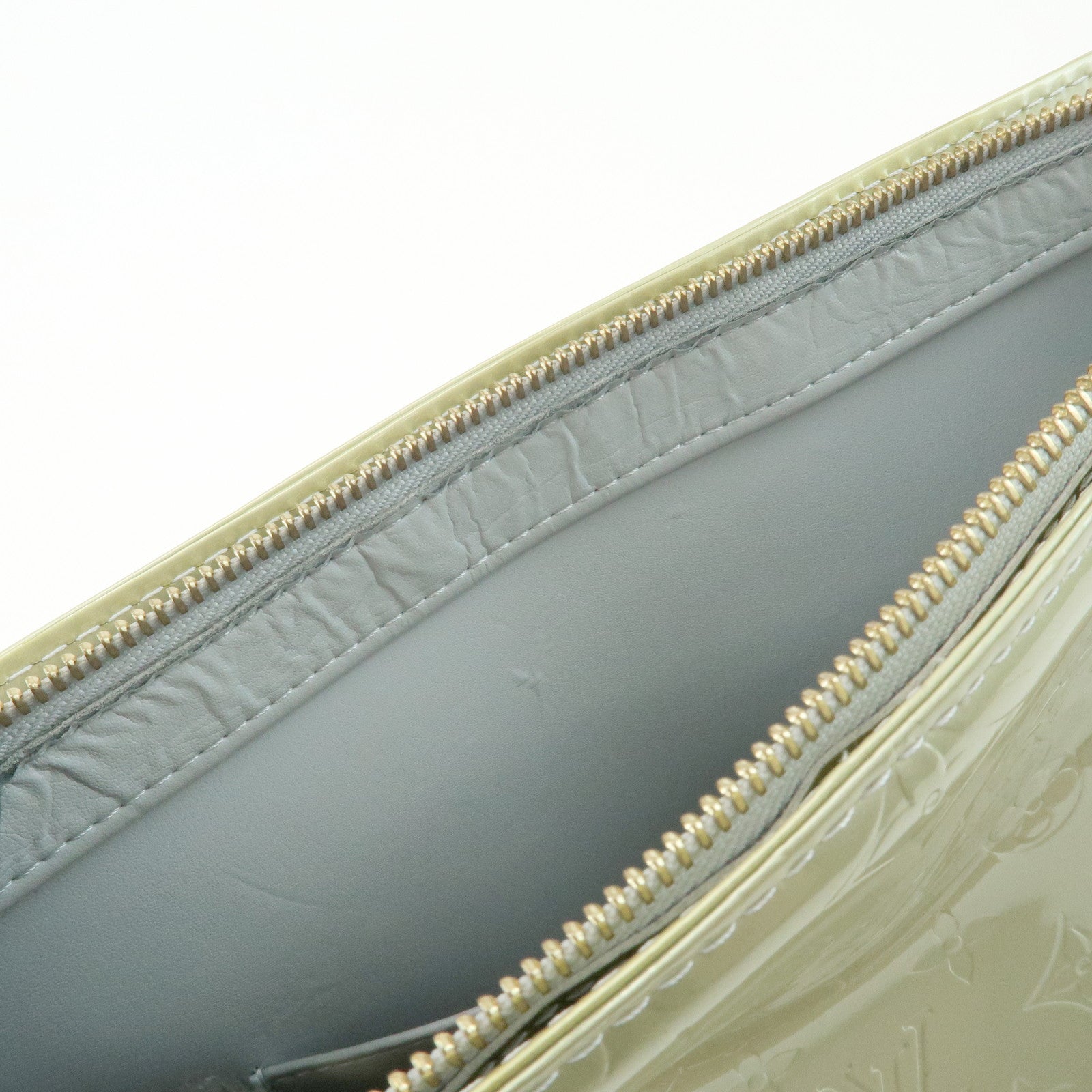 Louis Vuitton Monogram Vernis Houston Hand Bag Gris M91053