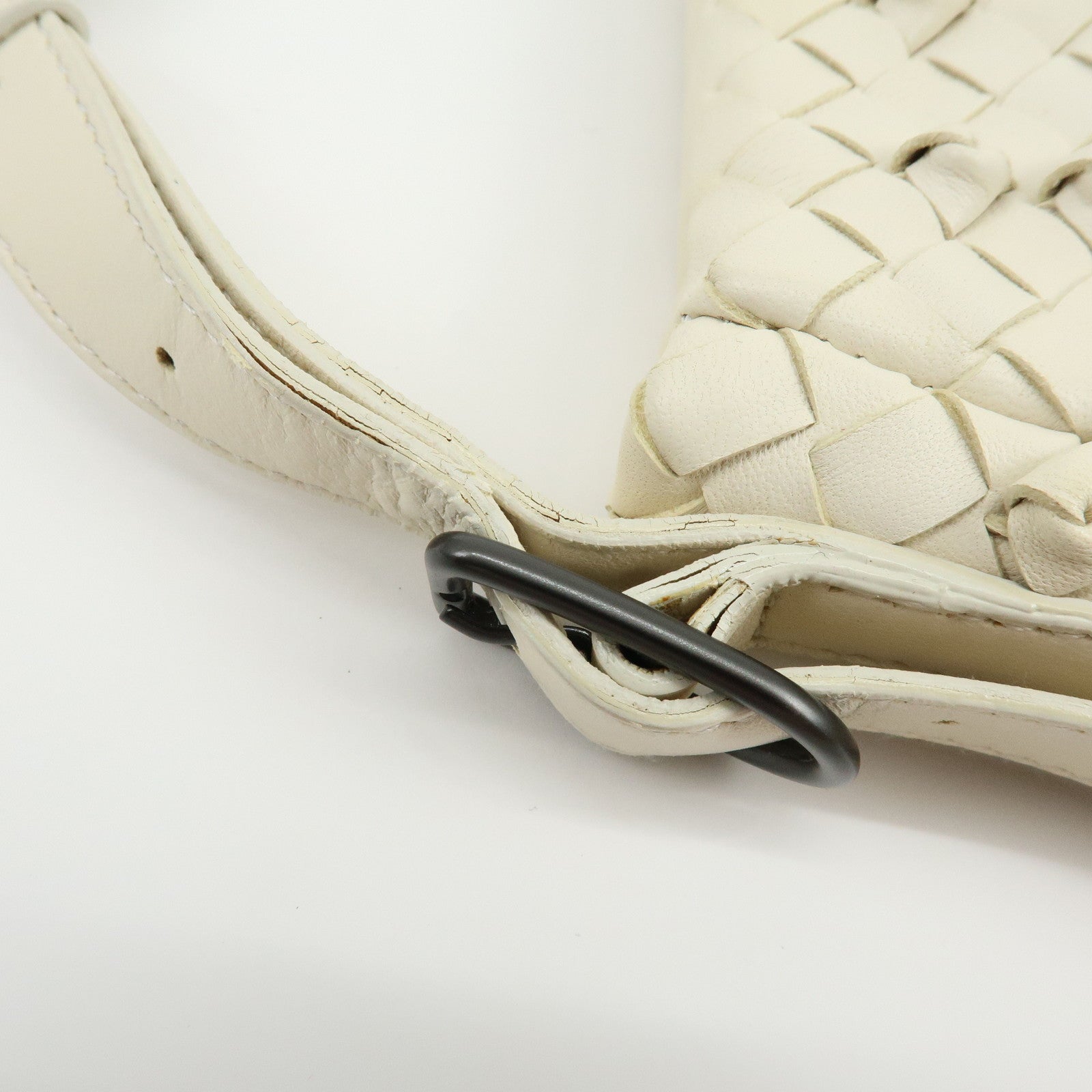BOTTEGA VENETA Intrecciato Leather Shoulder Bag Hand Bag White 133507