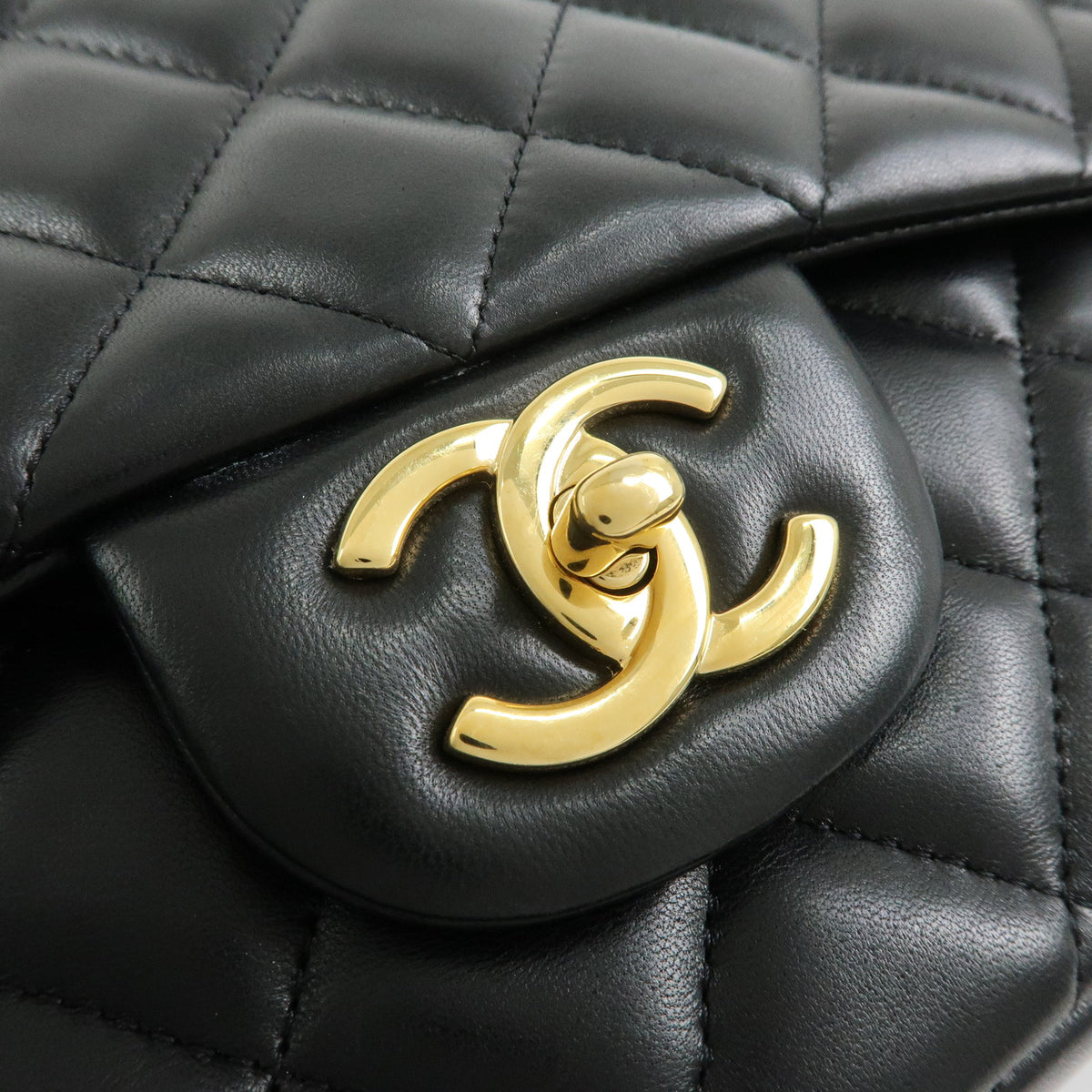 CHANEL Jumbo Matelasse 34 Lamb Skin Chain Shoulder Bag Black A01094