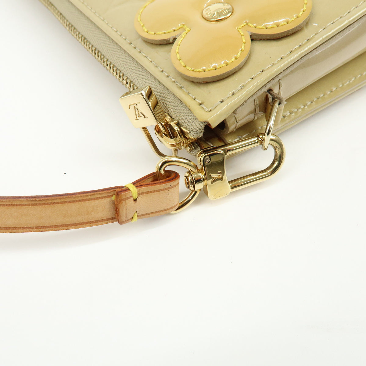 Louis Vuitton Monogram Vernis Flower Lexington Hand Bag Beige M92246