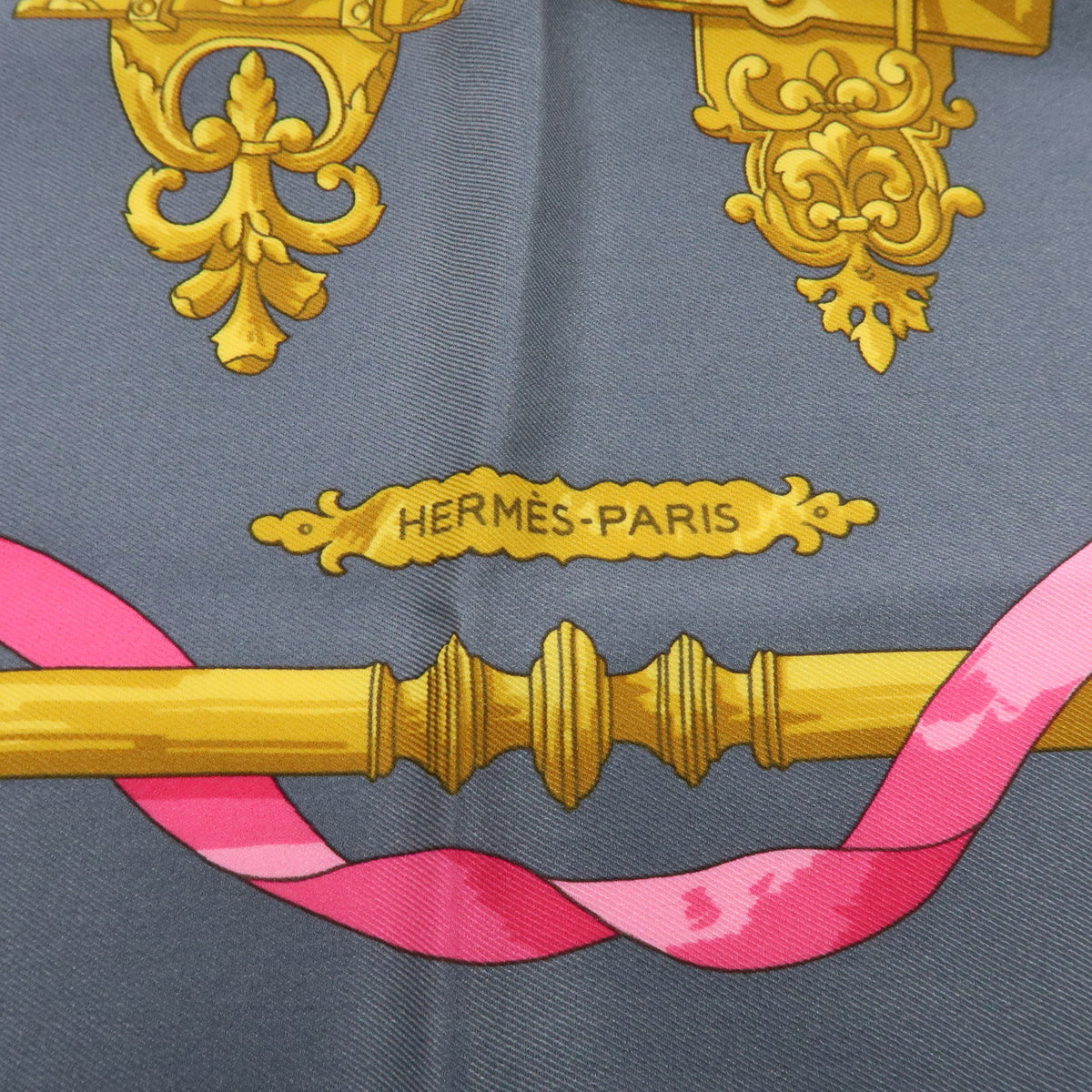 HERMES Carre 70 Silk 100% Scarf FERRONNERIE Gray Gold Pink