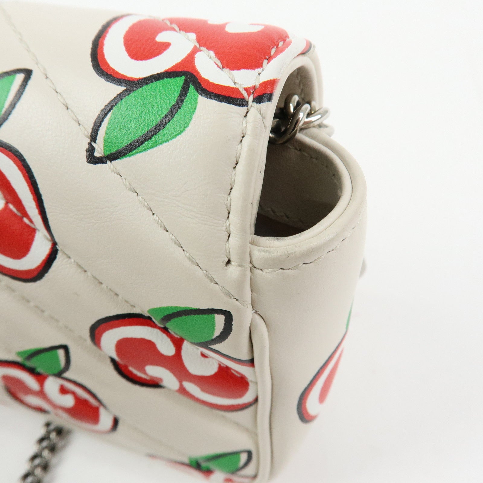 GUCCI GG Marmont Apple Chain Shoulder BAg Crossbody Bag Ivory 476433