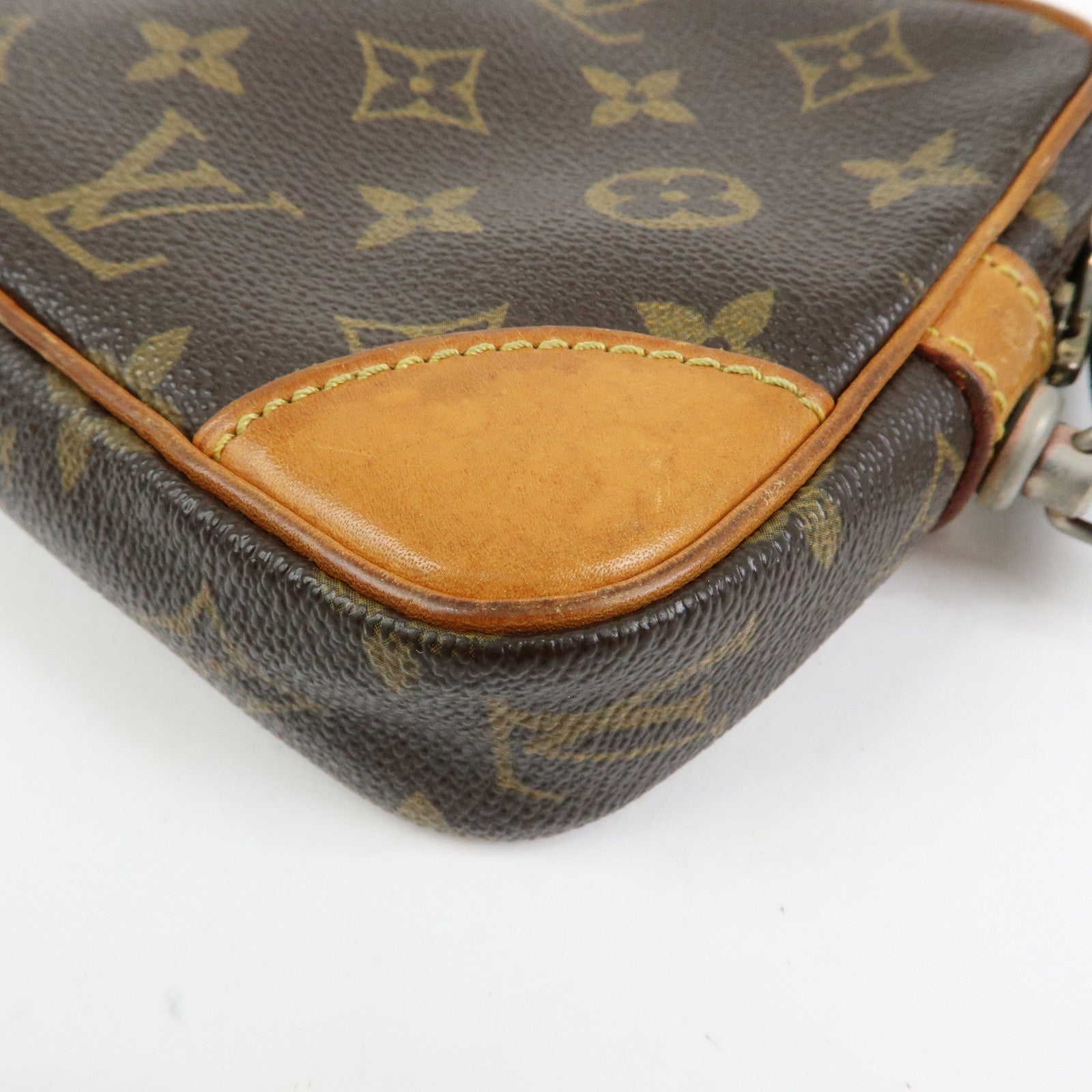 Louis Vuitton Monogram Marly Dragonne PM Clutch Bag Brown M51827