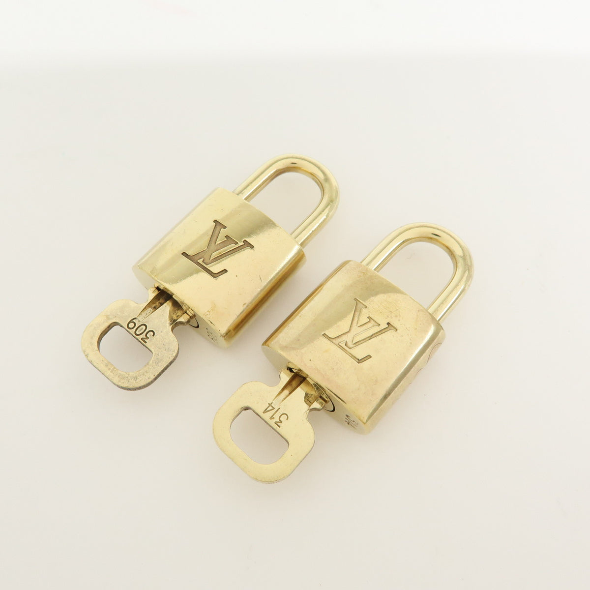 Louis Vuitton Lot of 10 Lock & Key Cadena Key Lock Gold
