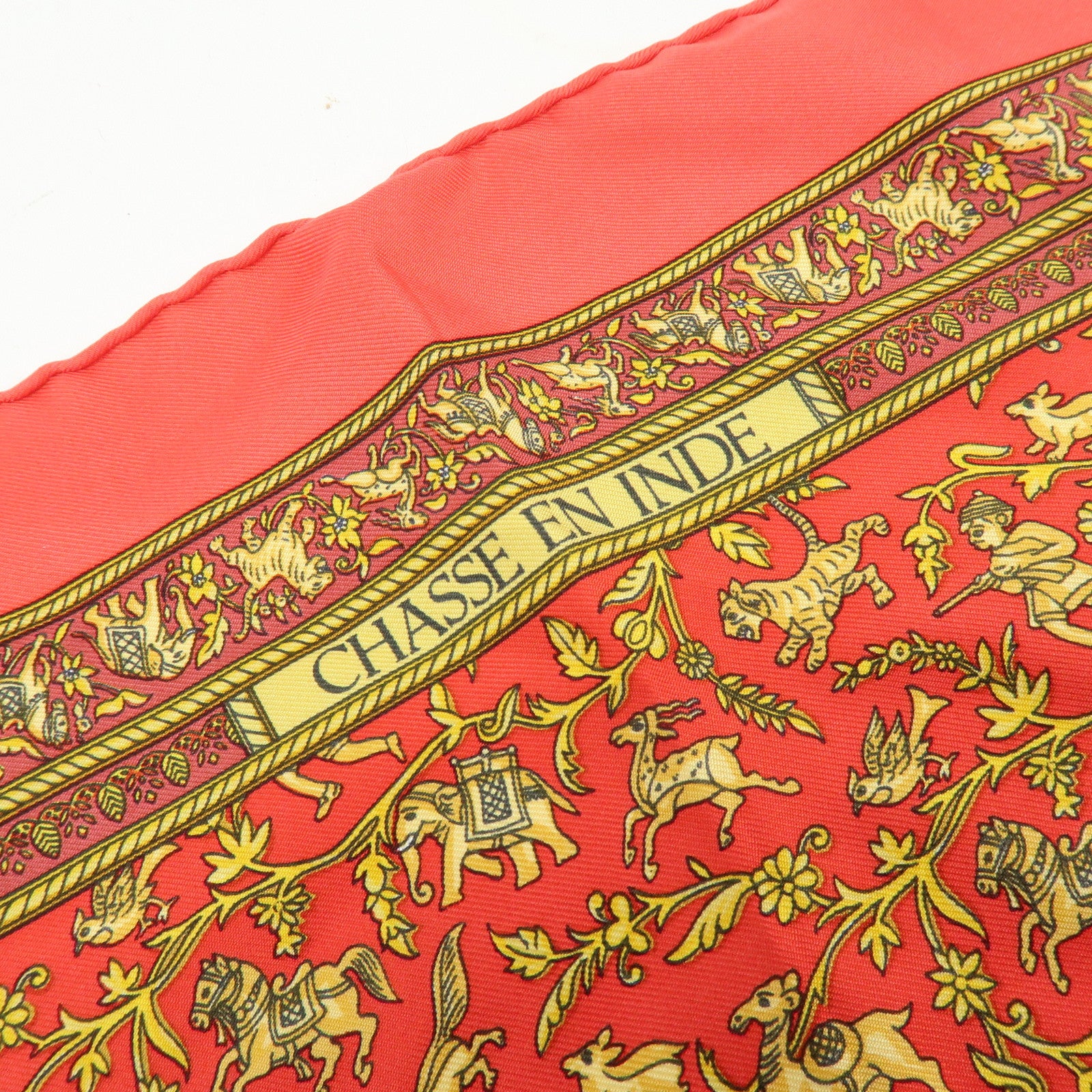 HERMES Set of 2 Carre 42 Silk Scarf PARURES DES SABLES/CHASSE EN INDE