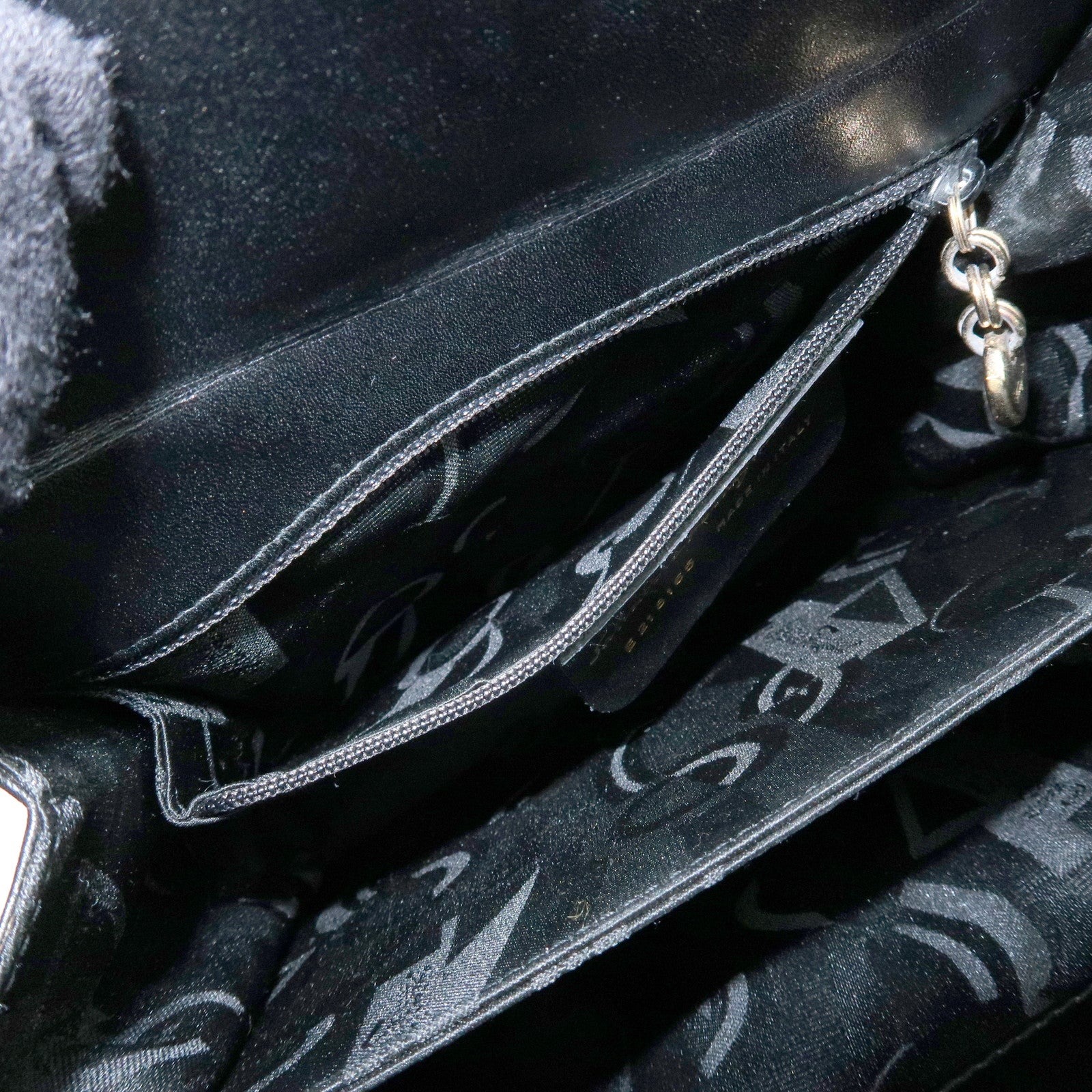 Ferragamo Gancini Leather Shoulder Bag Hand Bag Black