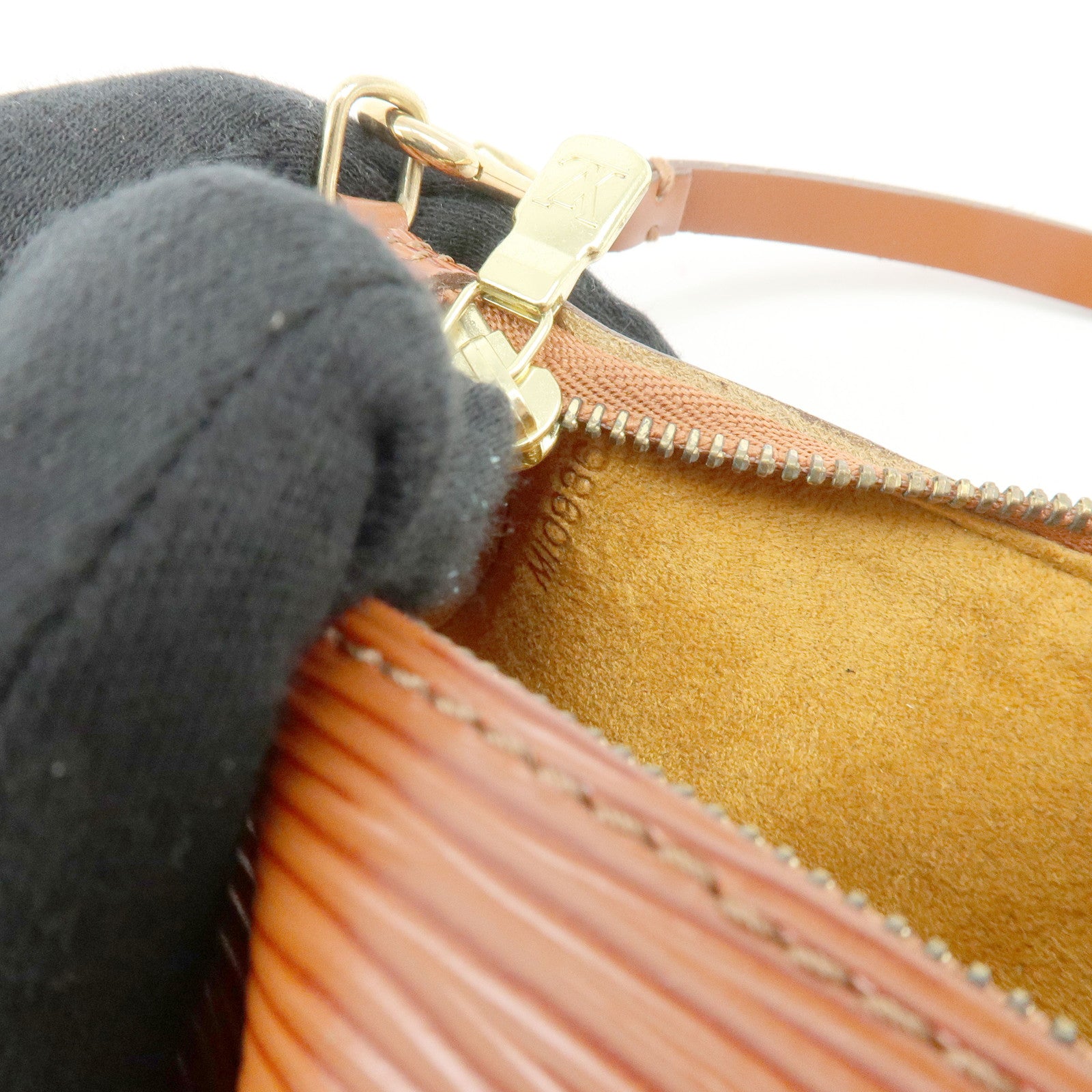 Louis Vuitton Epi Leather Soufflot Hand Bag Kenya Brown M52223