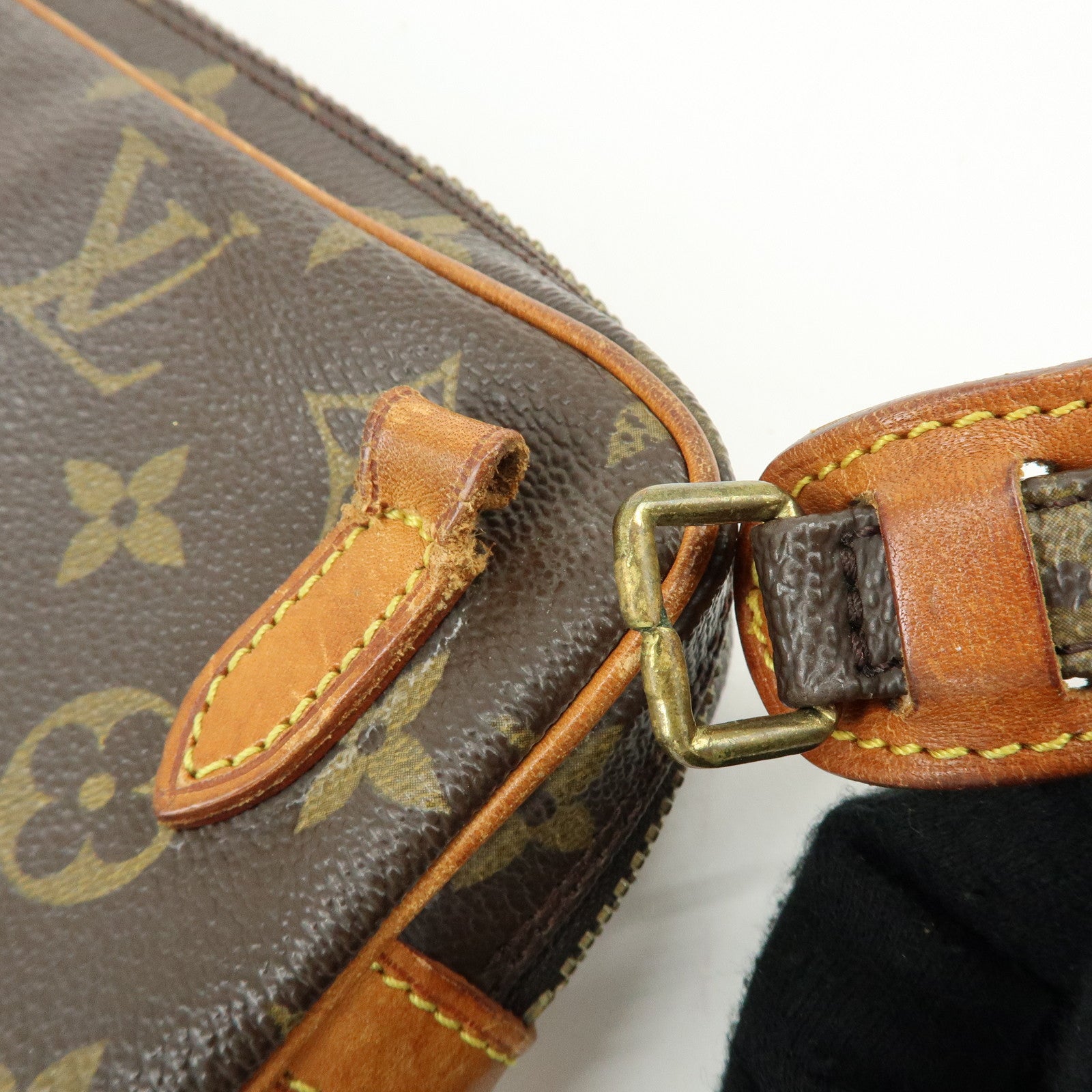 Louis Vuitton Monogram Pochette Marly Bandouliere Bag Brown M51828