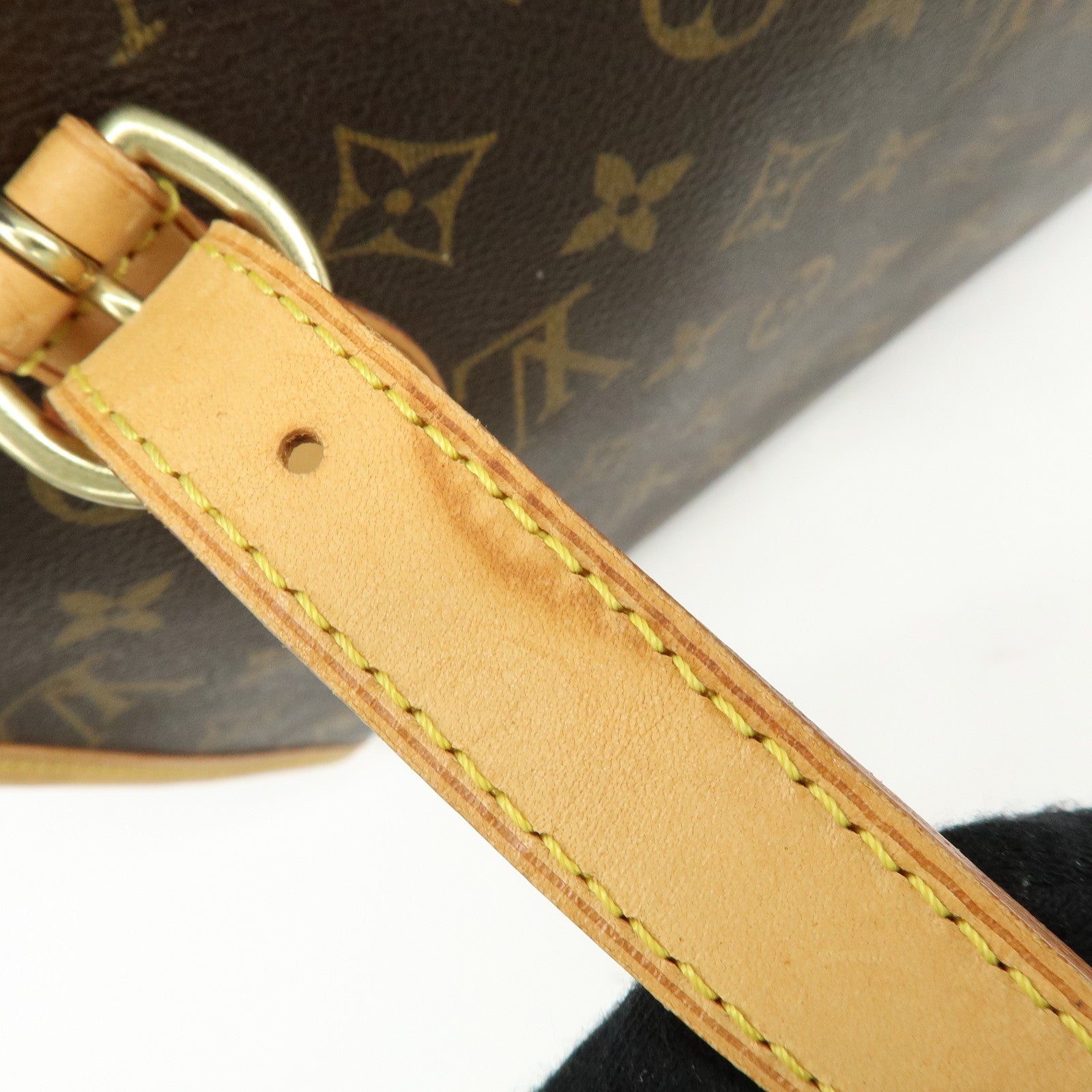 Louis Vuitton Monogram Popincourt Haut Shoulder Bag Brown M40007