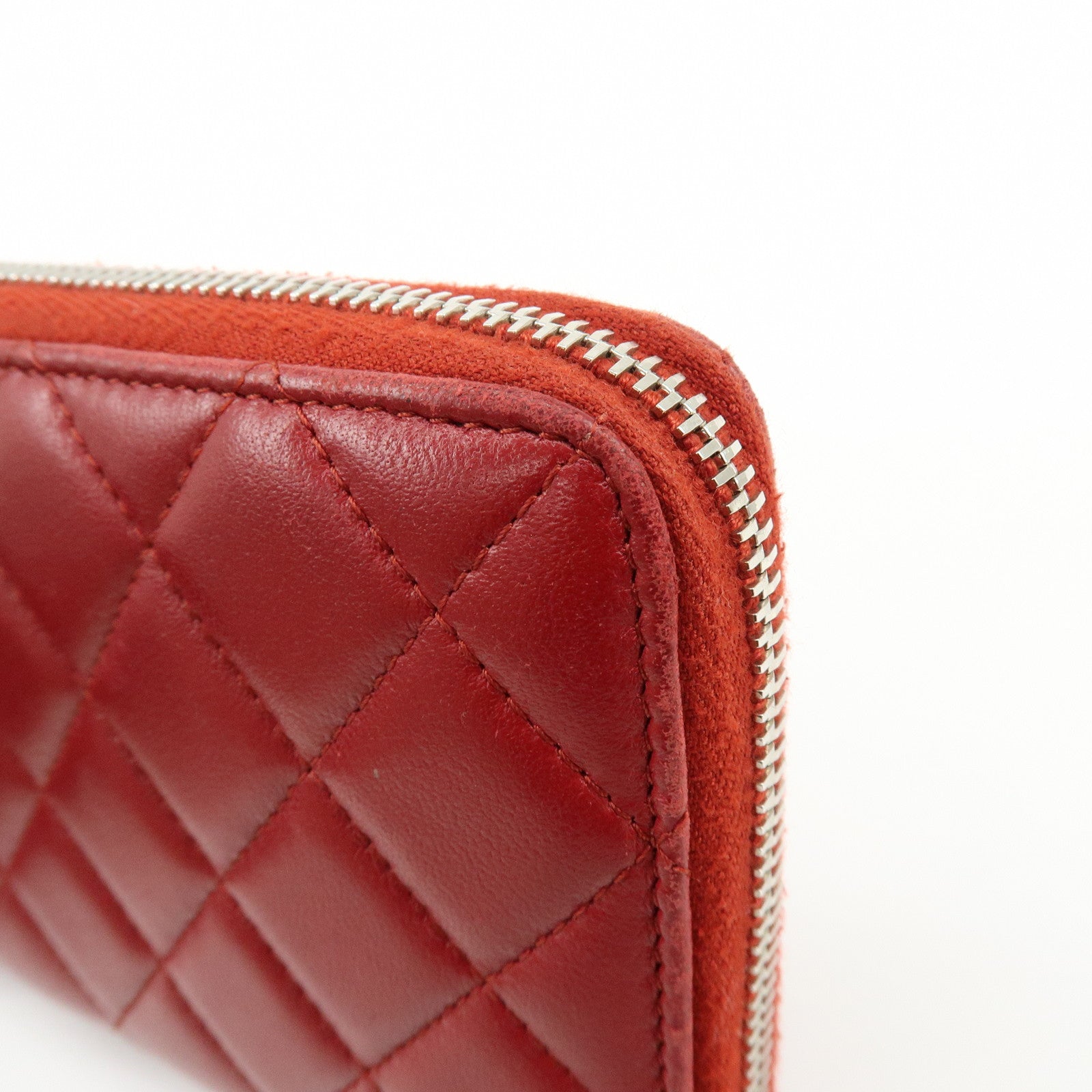 CHANEL COCO Mark Matelasse Round Zippy Long Wallet Red A50097