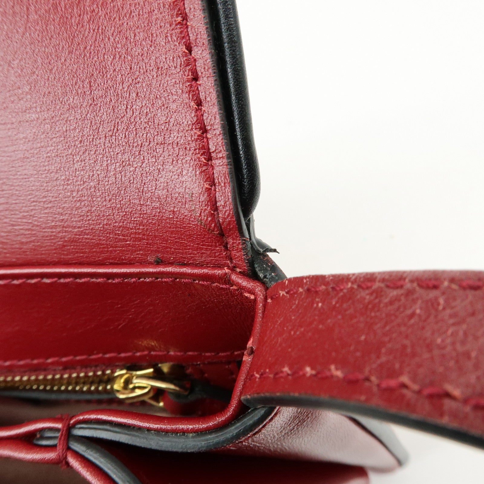 GUCCI Double G Arli Leather Shoulder Bag Crossbody Bag Red 550129