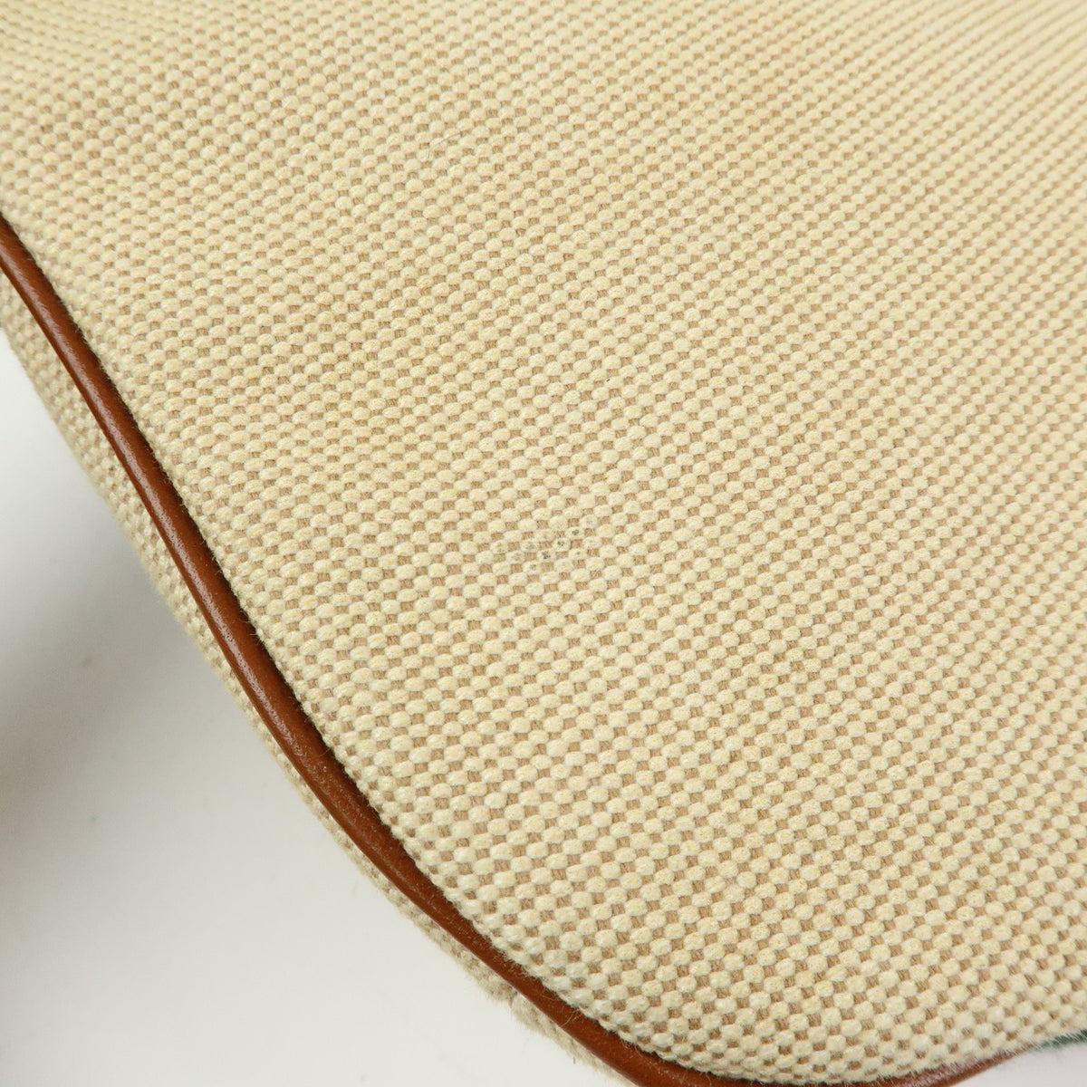 GUCCI Sherry Interlocking G Canvas Leather Waist Body Bag Beige 575082