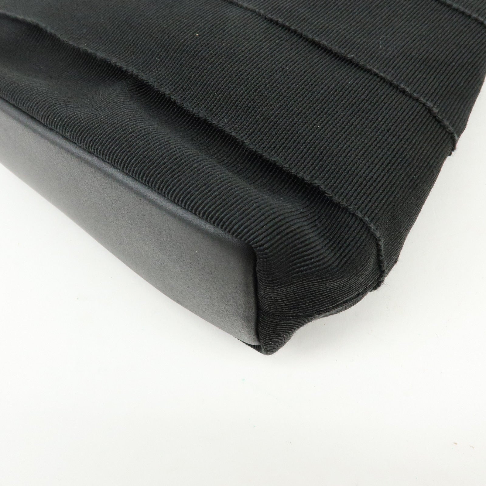 Ferragamo Vara Canvas Leather Tiered Hand Bag Pouch Black