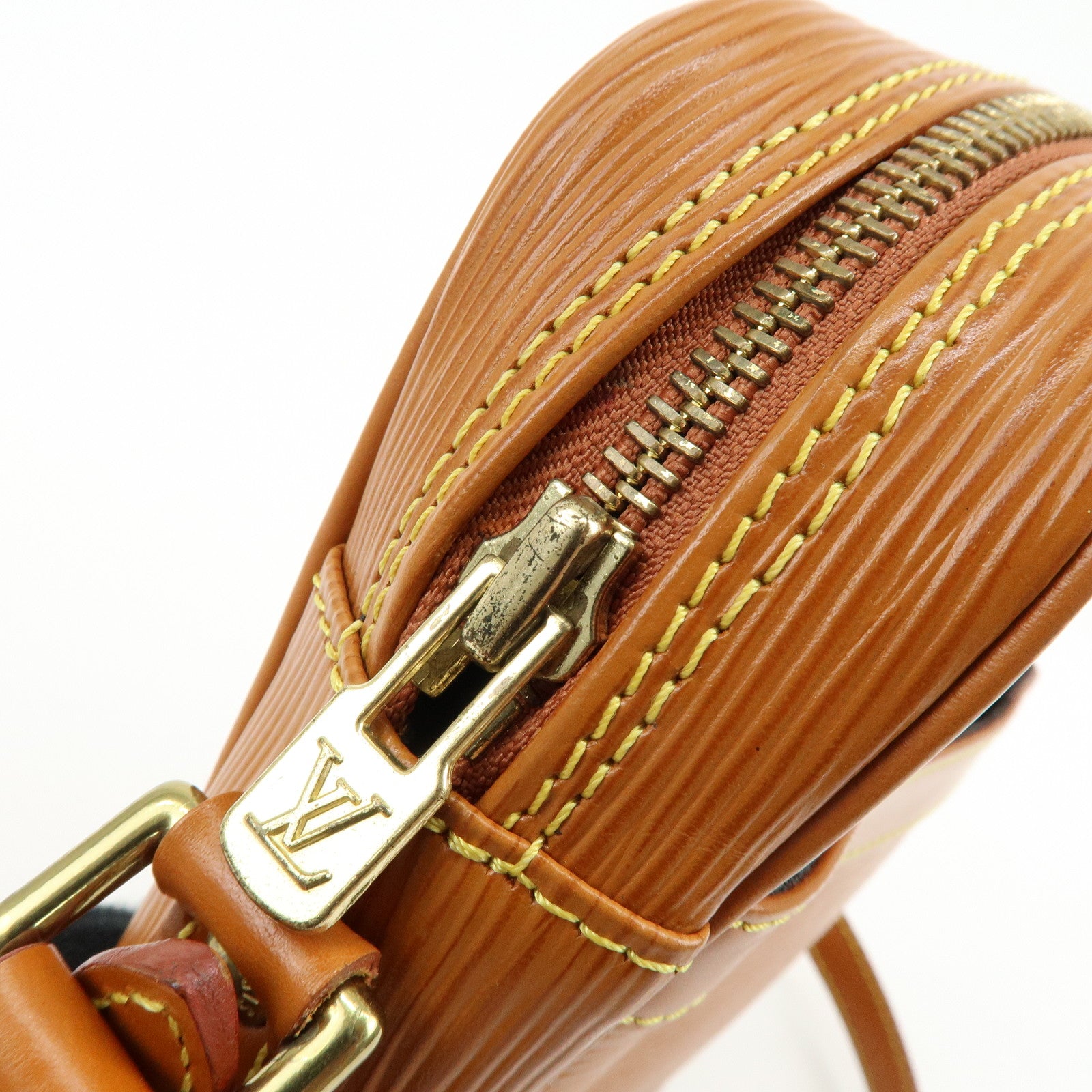 Louis Vuitton Epi Leather Danube Shoulder Crossbody Bag Kenya Brown