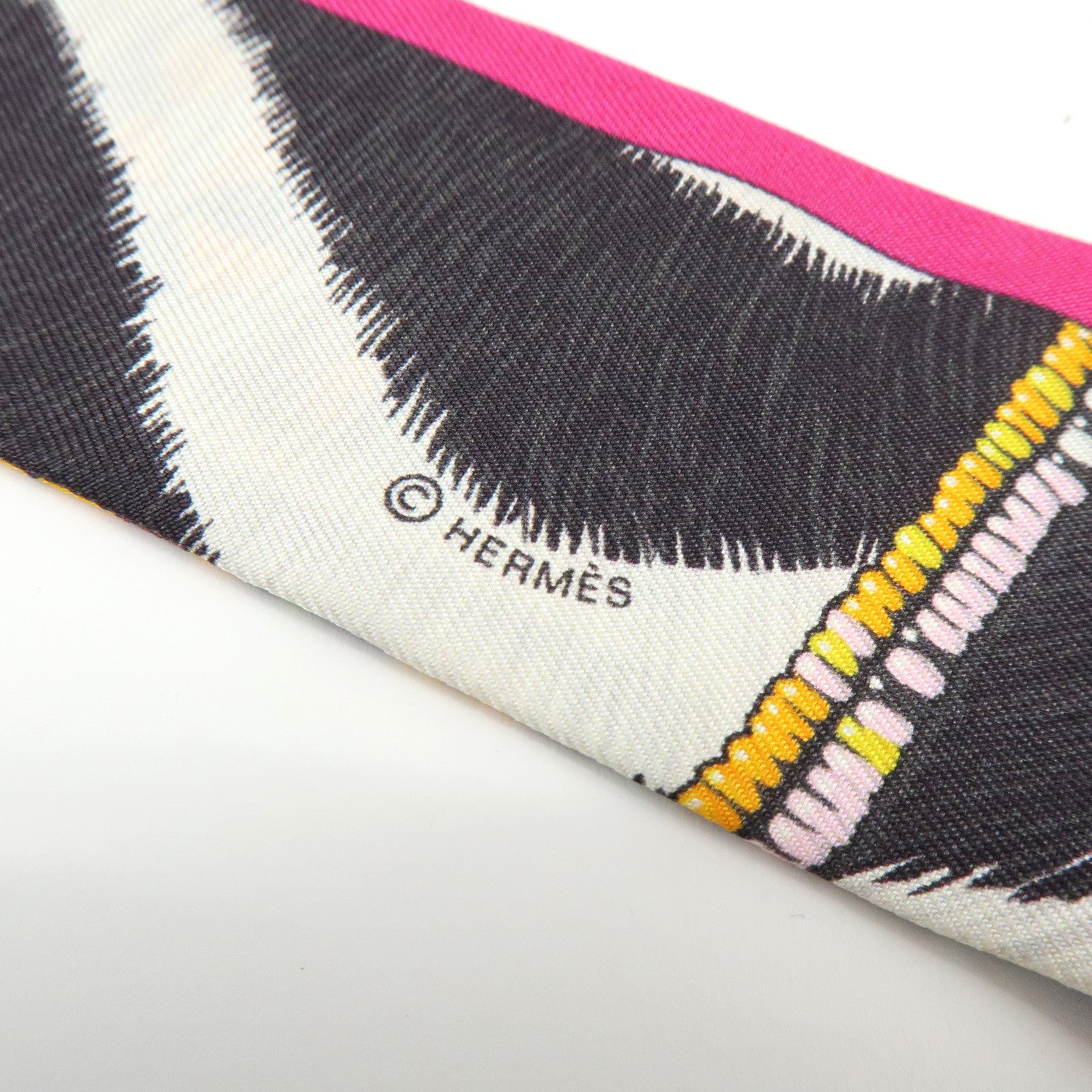 HERMES Twilly Silk 100% Scarf PELAGES ET CAMOUFLAGE Multicolor