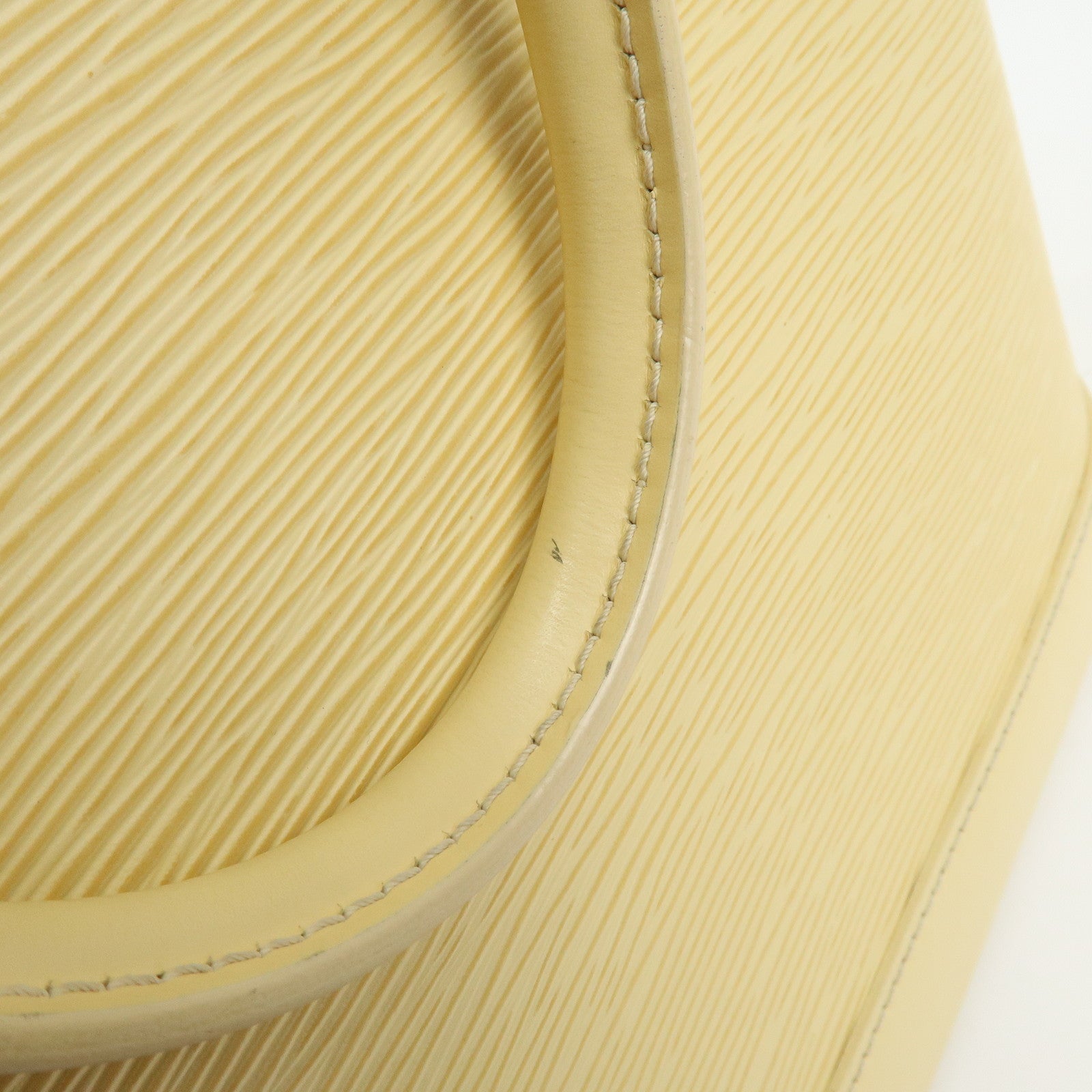 Louis Vuitton Epi Alma Leather Hand Bag Vanilla Light Yellow M5214A