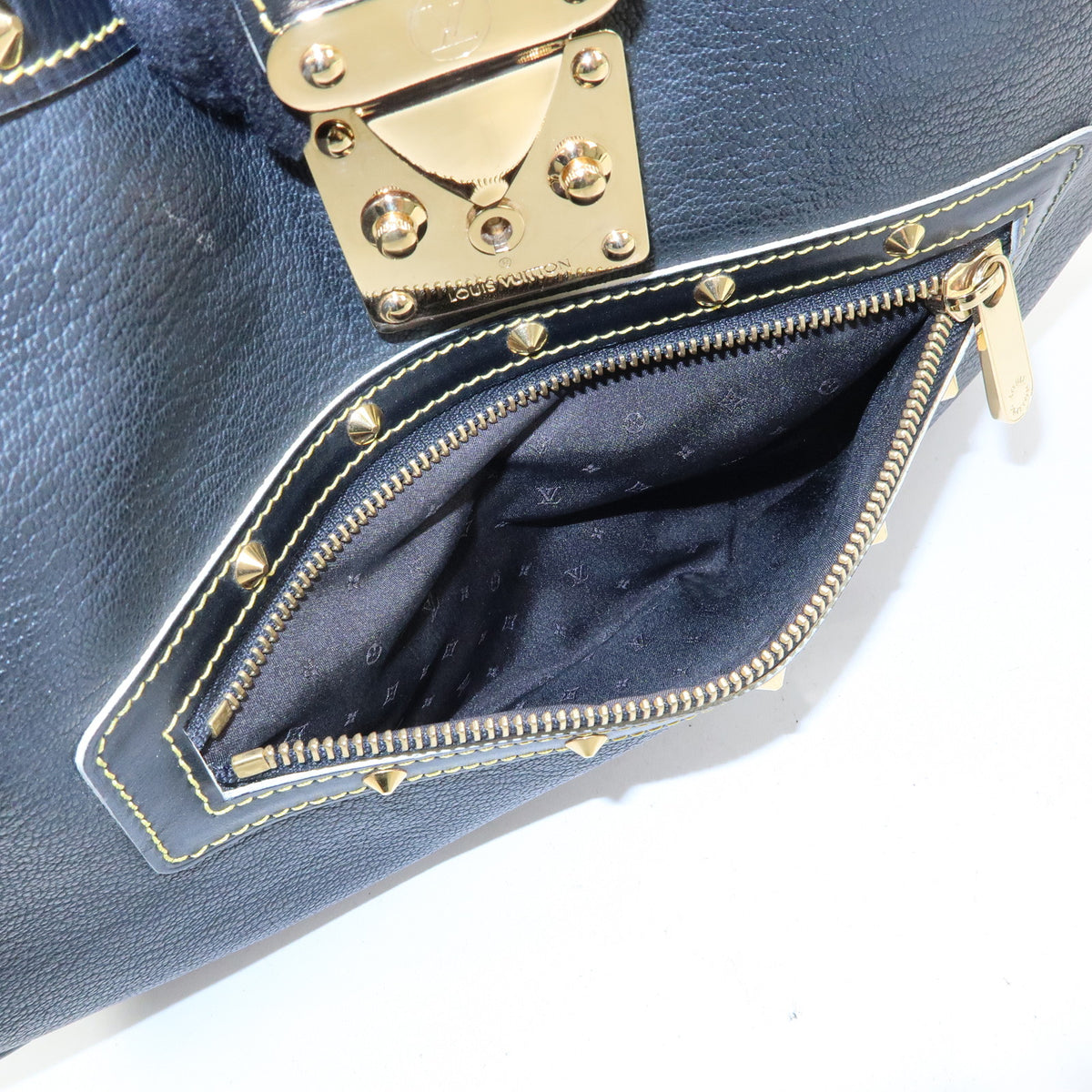 Louis Vuitton Suhali L'Affriolant Leather Shoulder Bag Noir M92851