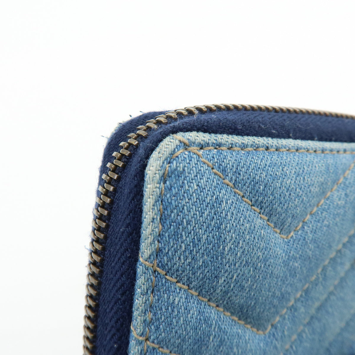 GUCCI GG Marmont Double G Denim Leather Round Zippy Wallet Blue 443123