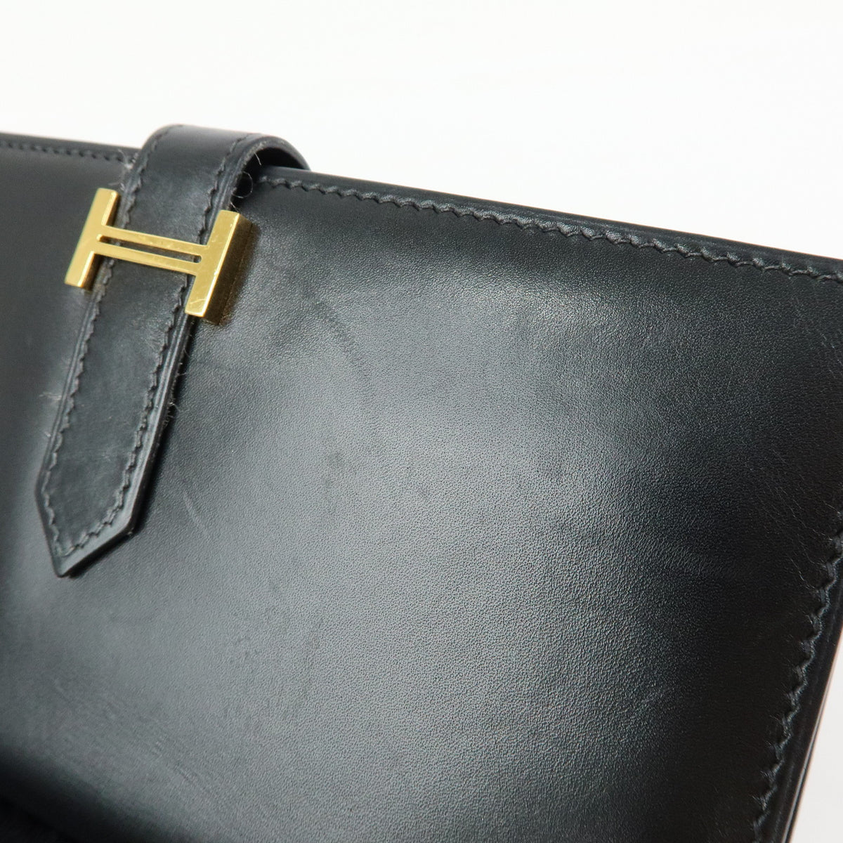 HERMES Bearn Leather Bi-fold Long Wallet □I Stamped Black Gold