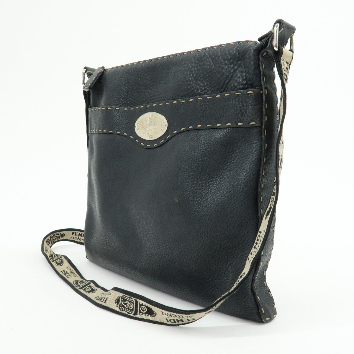 FENDI Logo Selleria Leather Shoulder Bag Crossbody Bag Black 8BT109