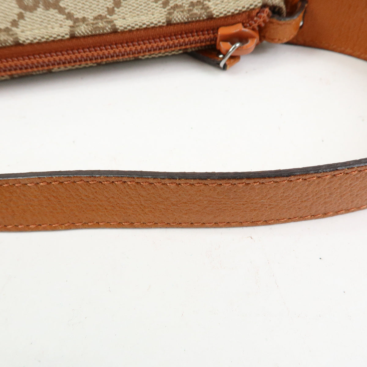 GUCCI GG Canvas Leather Accessory Pouch Hand Bag Brown 103399