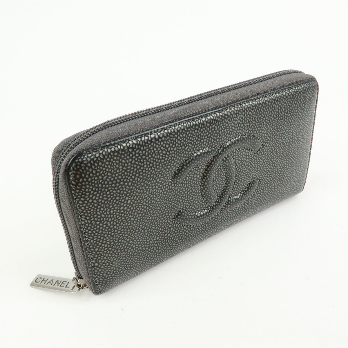 CHANEL COCO Mark Caviarskin Round Zippy Wallet Metallic Gray