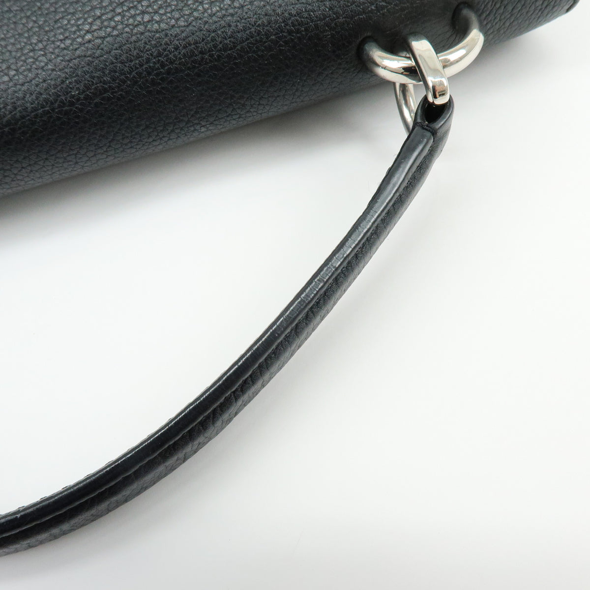 Louis Vuitton My Lockme Satchel Grained Calf Skin Hand Bag Noir M54849