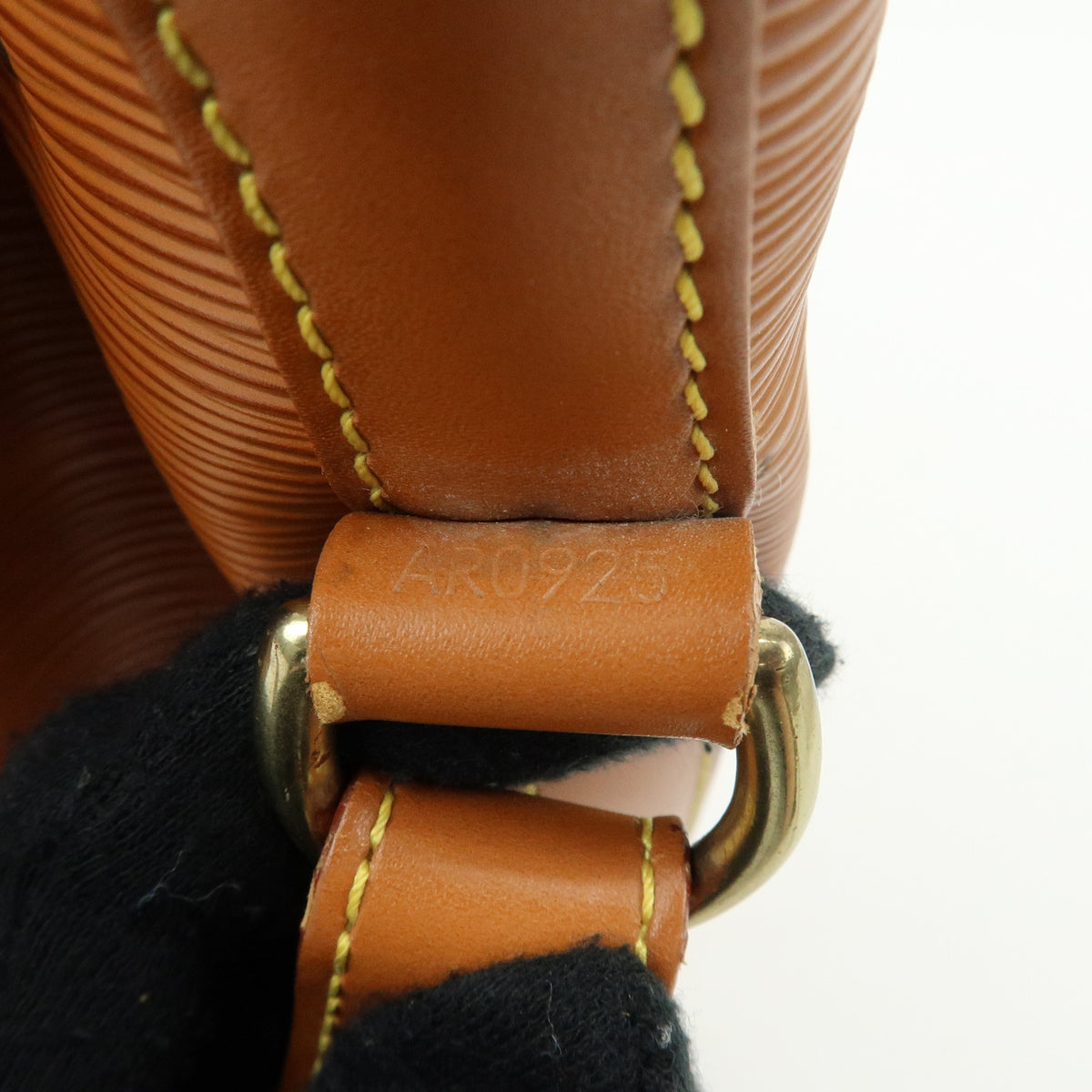 Louis Vuitton Epi Leather Petit Noe Shoulder Bag Zipang Gold M44108