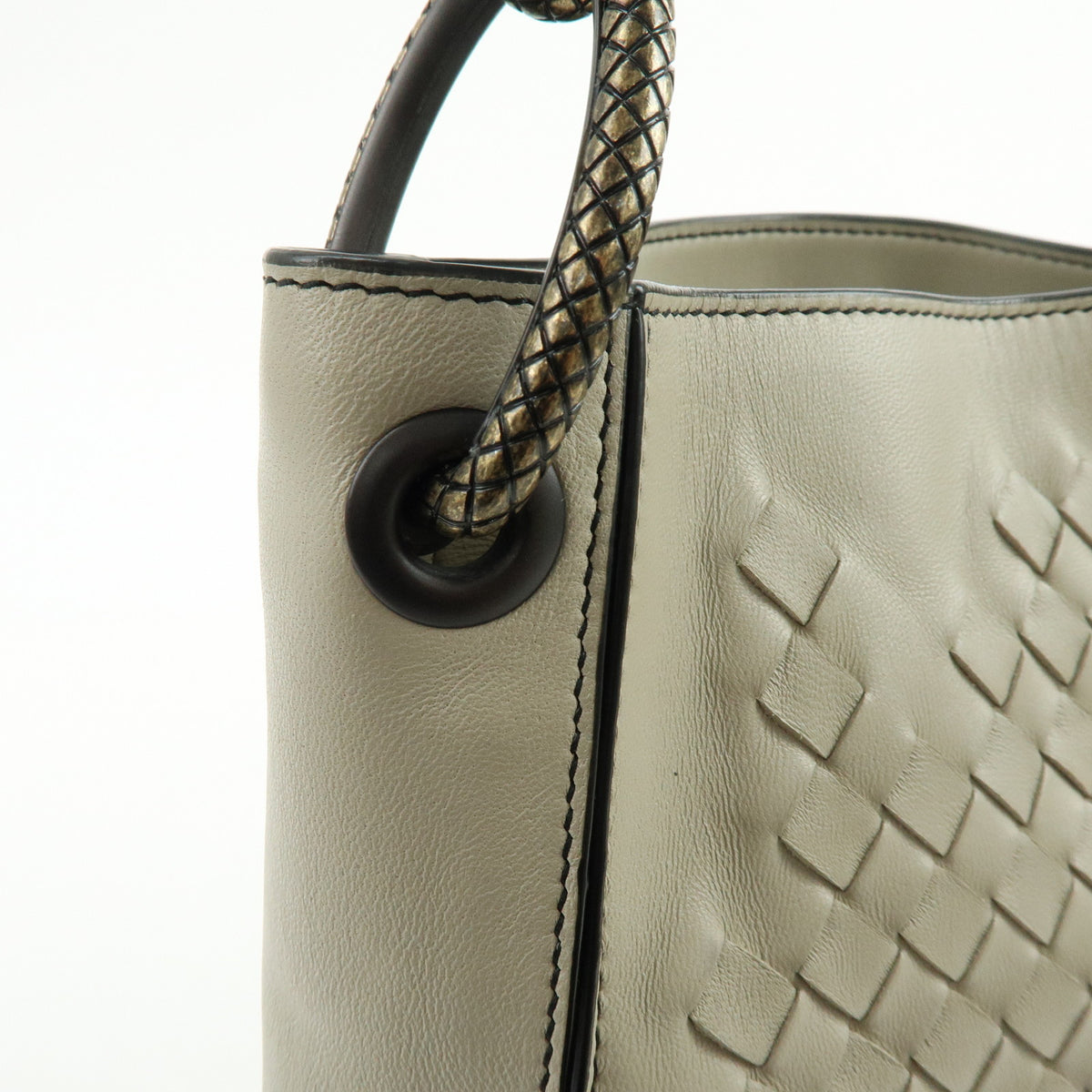 BOTTEGA VENETA Intrecciato Nappa Leather Shoulder Bag Ivory 118965